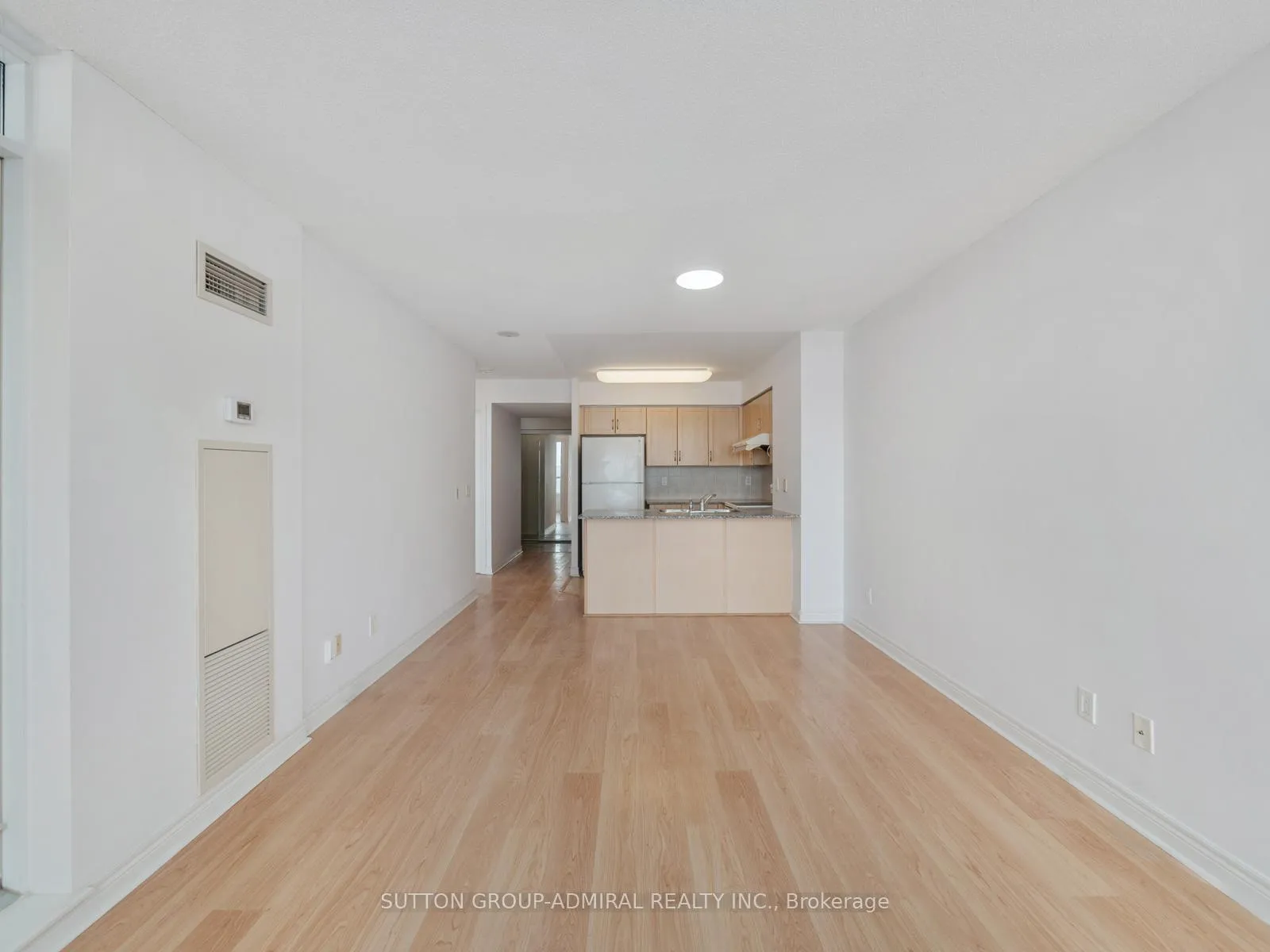Photo 16 of Unit 1101, 60 Disera Drive, Vaughan, Beverley Glen — HOMEH