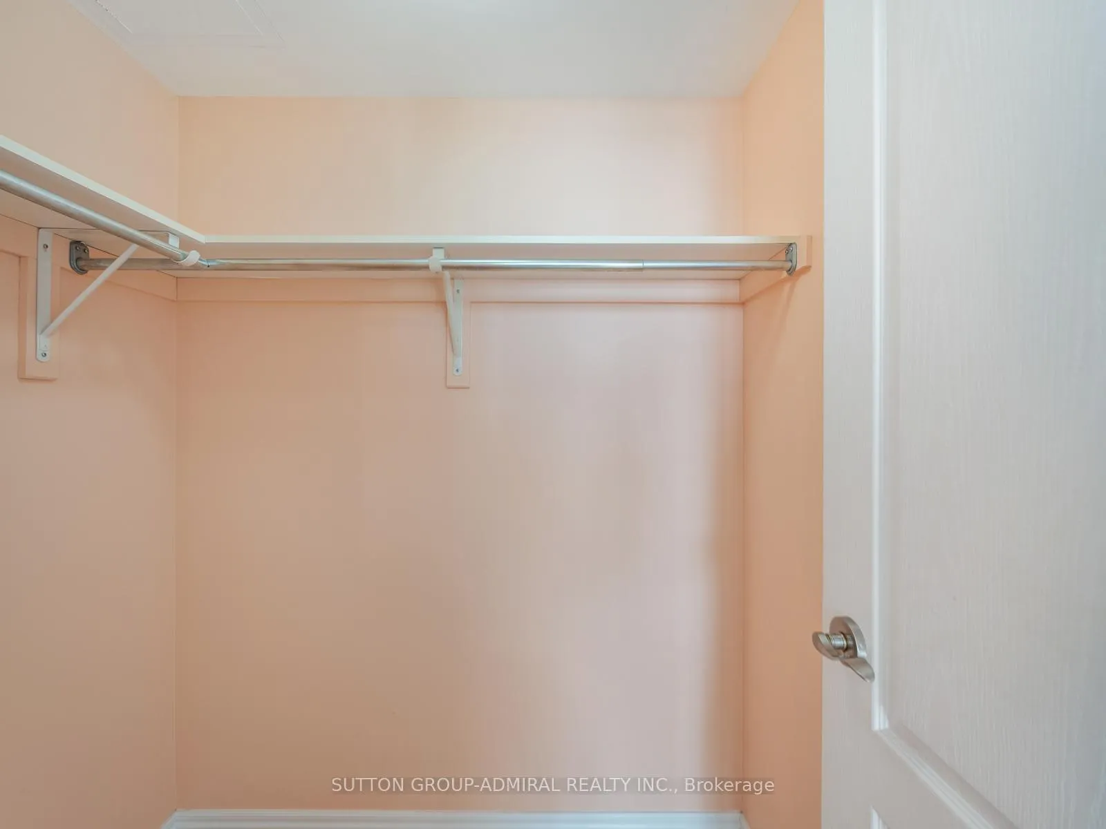 Photo 21 of Unit 1101, 60 Disera Drive, Vaughan, Beverley Glen — HOMEH