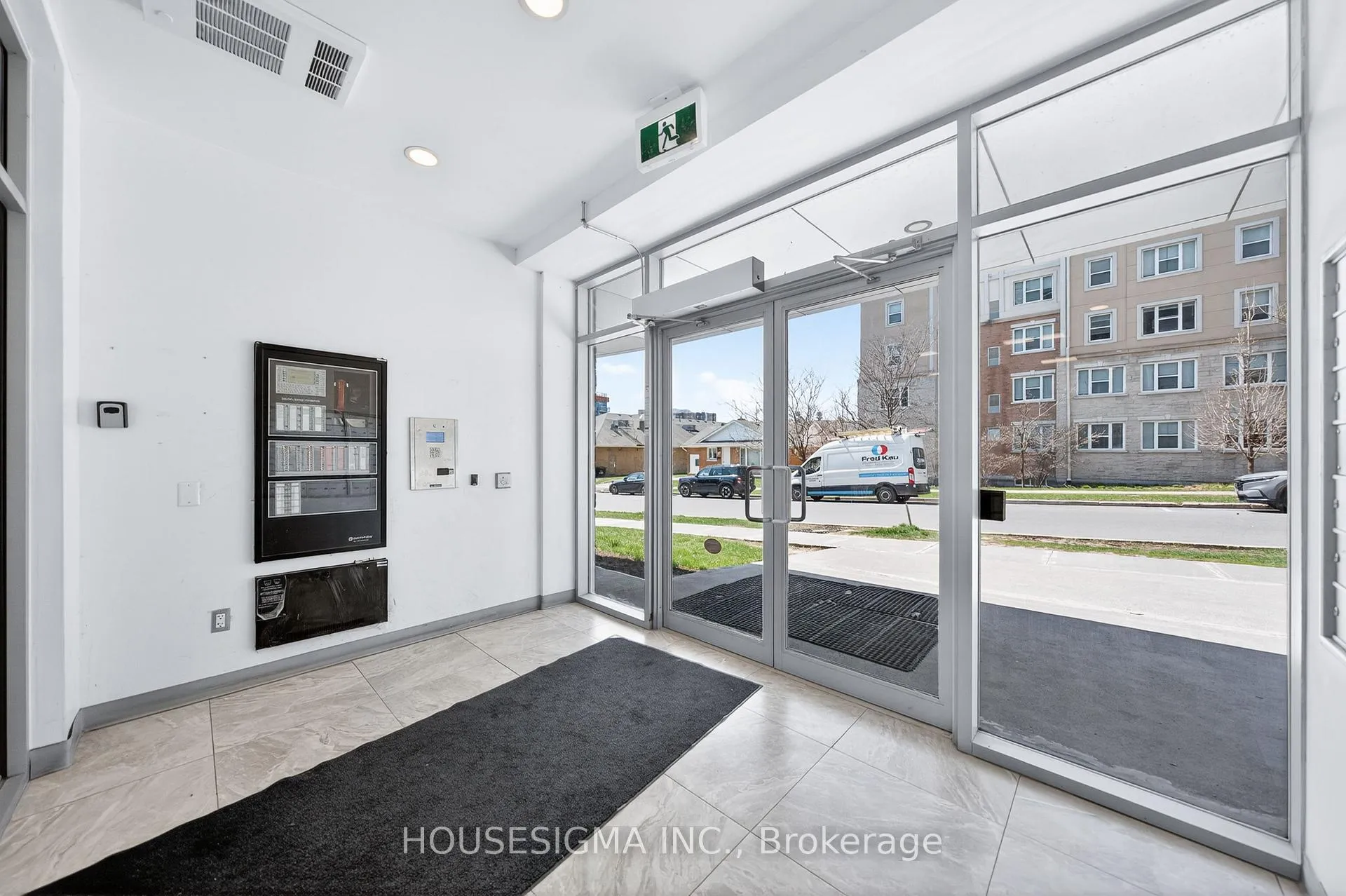 Photo 6 of Unit PH-03, 246 Lester Street, Waterloo, Beechwood/University — HOMEH