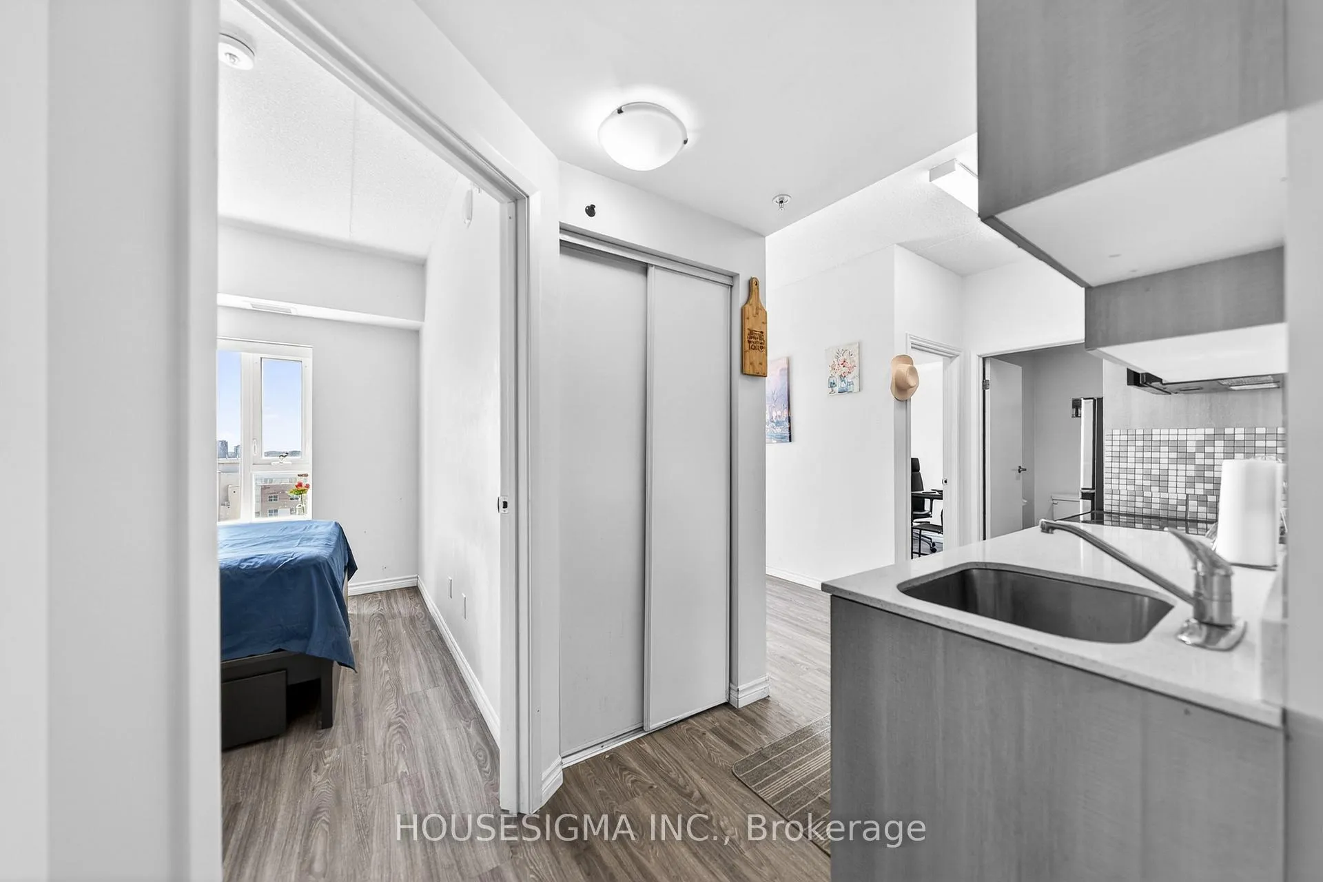 Photo 14 of Unit PH-03, 246 Lester Street, Waterloo, Beechwood/University — HOMEH