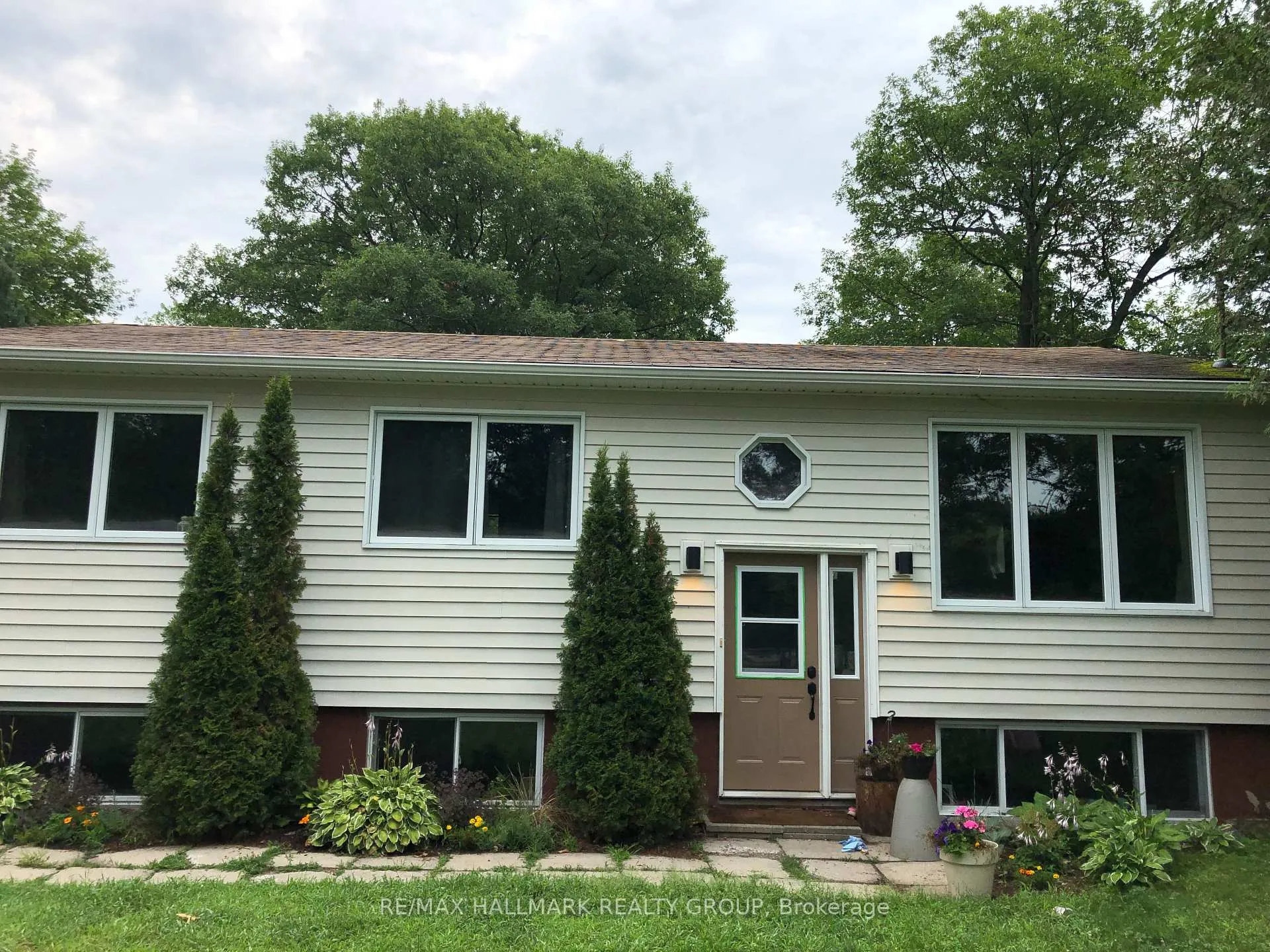 Photo 37 of 244 Baldwin Street, Ottawa, Constance Bay — HOMEH