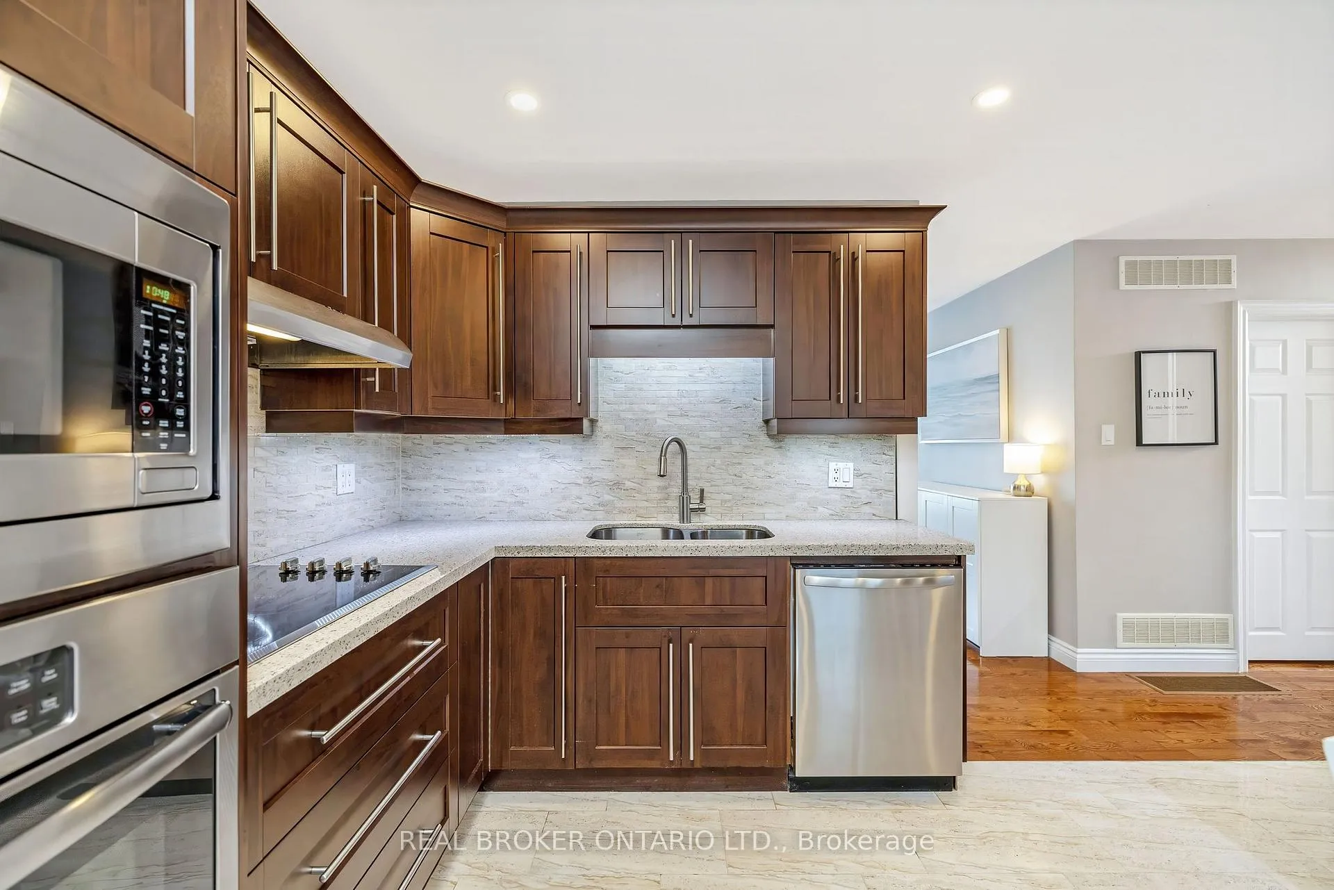 Photo 14 of 3 Allen Road, Halton Hills, Georgetown — HOMEH