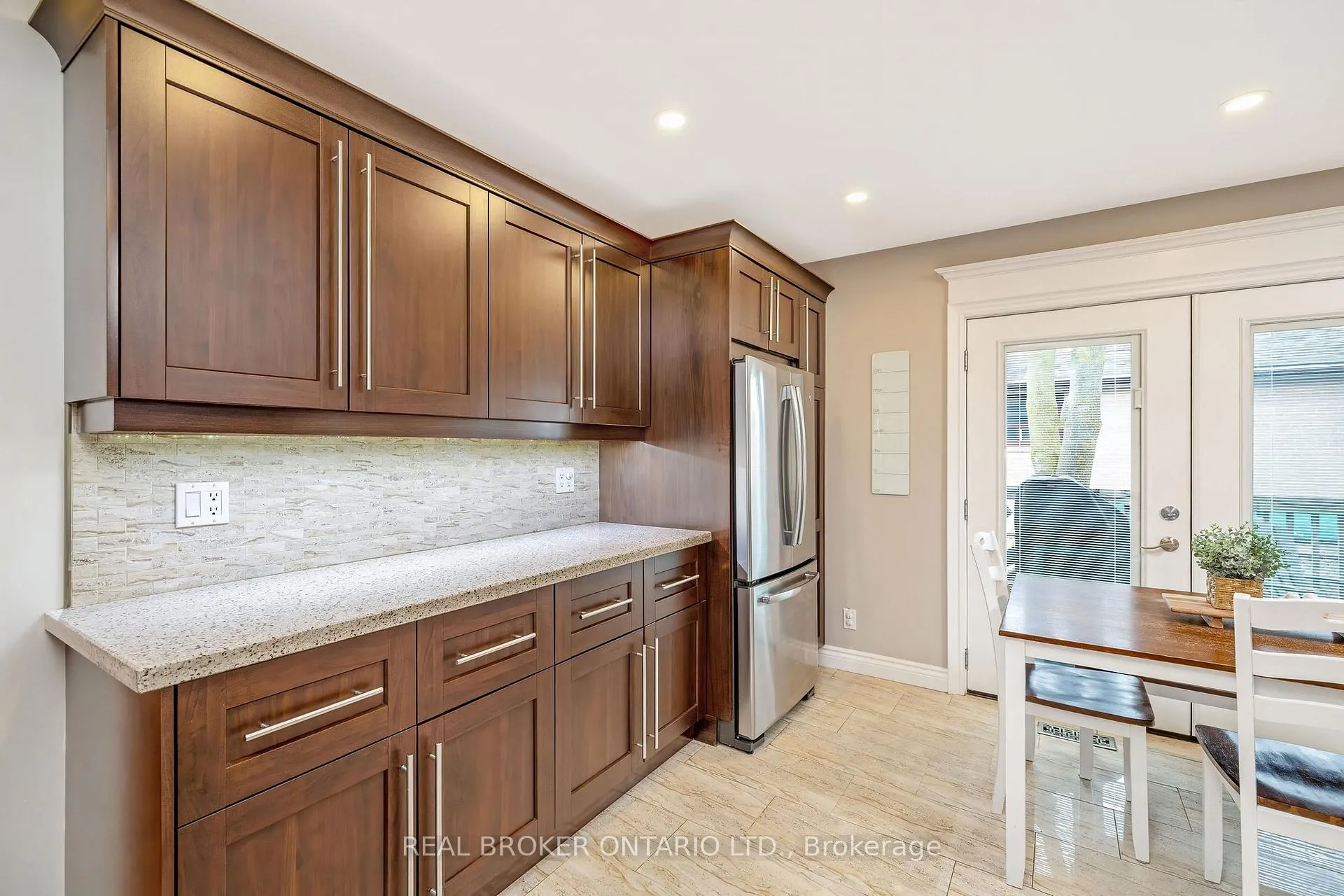 Photo 15 of 3 Allen Road, Halton Hills, Georgetown — HOMEH