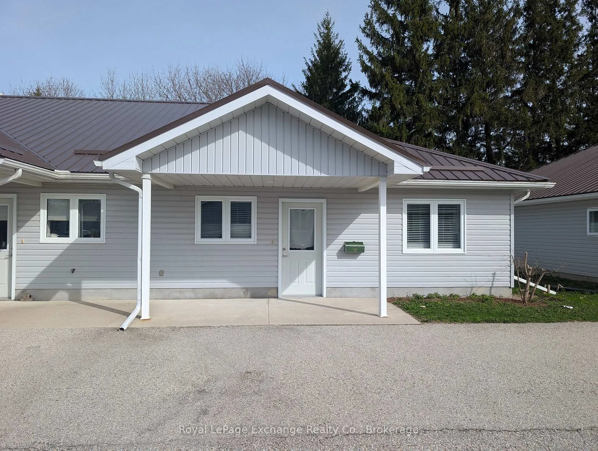 Photo 1 of Unit 4, 28a Park Street, Huron-Kinloss — HOMEH