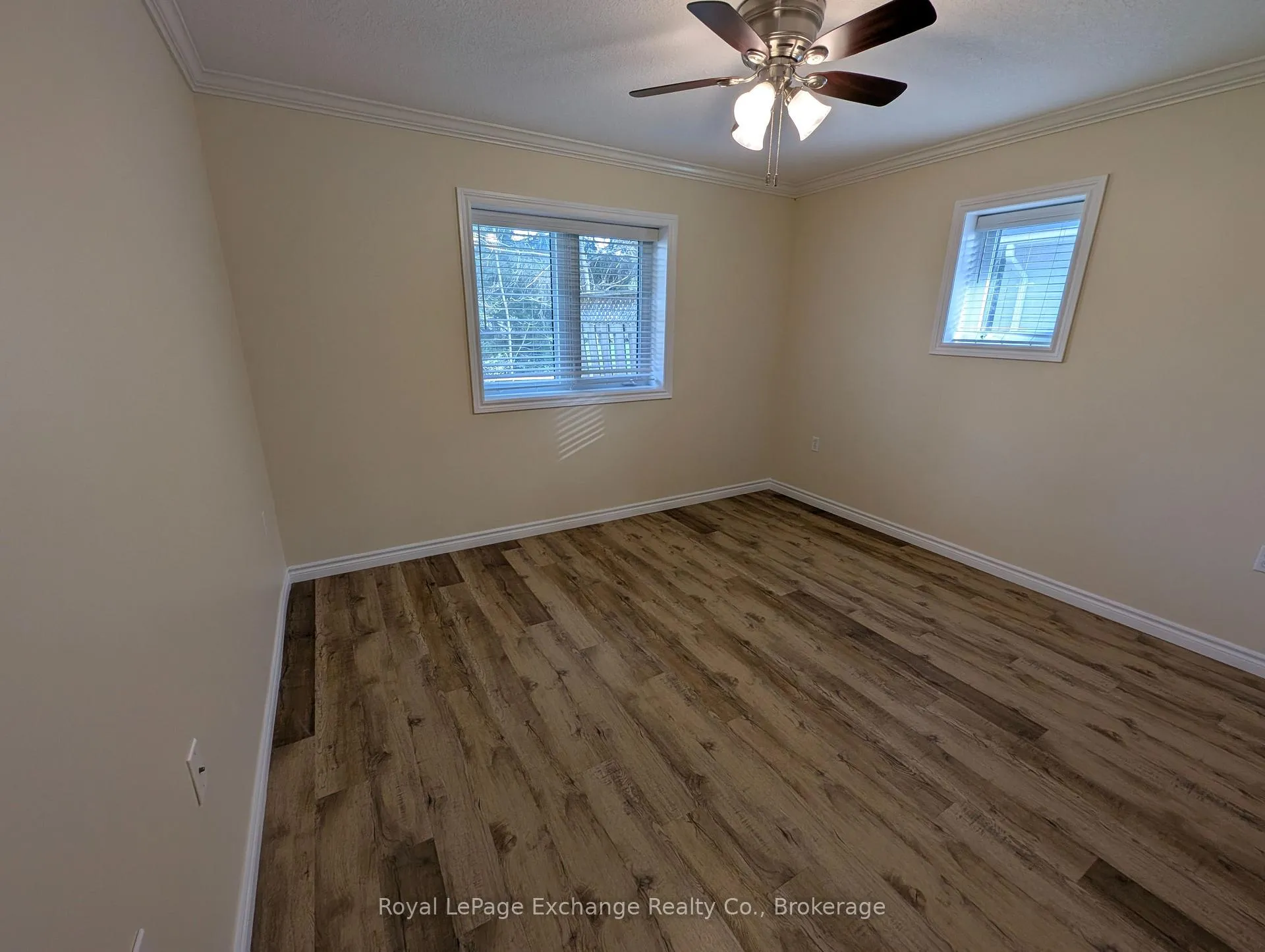 Photo 6 of Unit 4, 28a Park Street, Huron-Kinloss — HOMEH