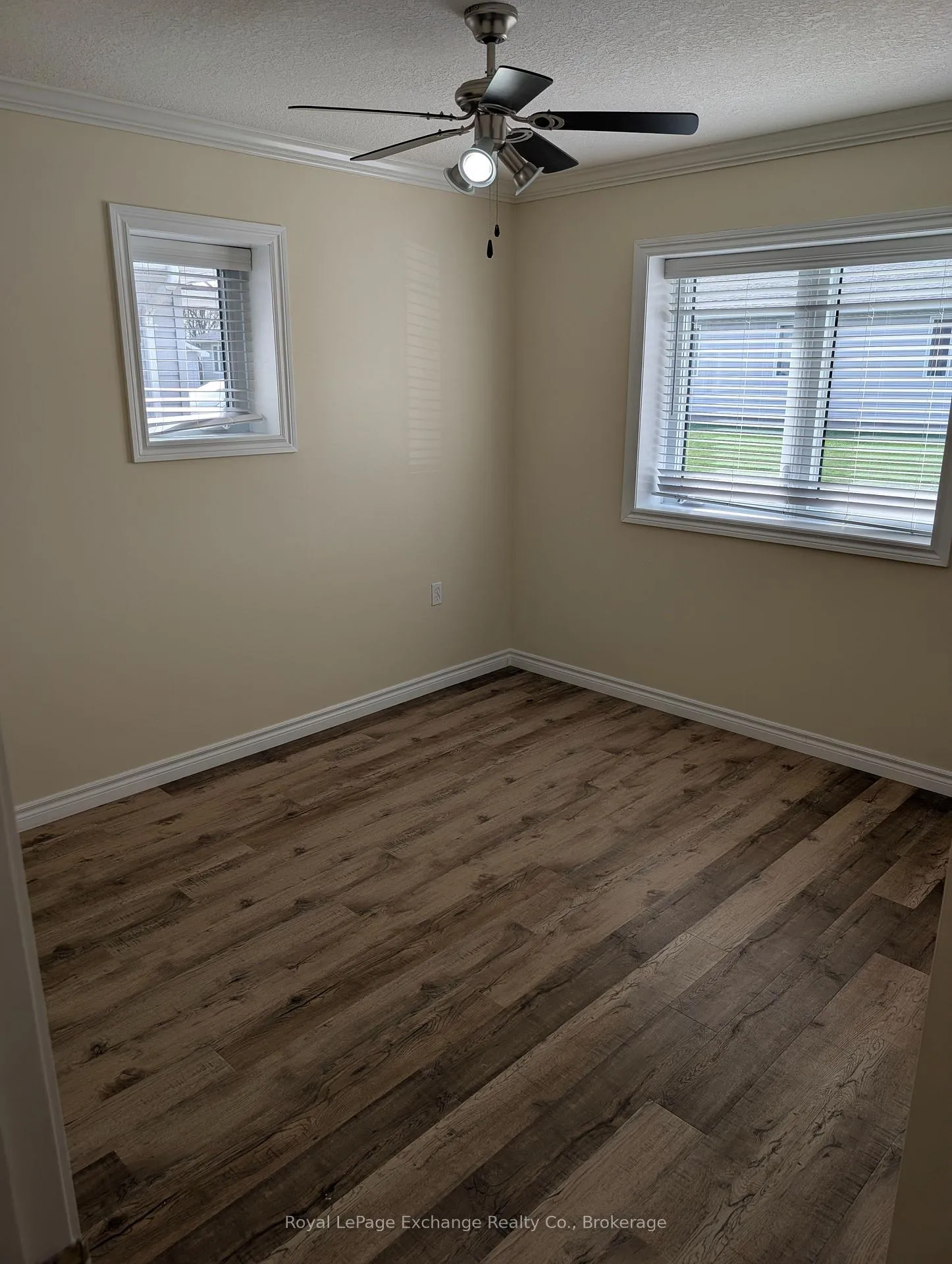 Photo 7 of Unit 4, 28a Park Street, Huron-Kinloss — HOMEH