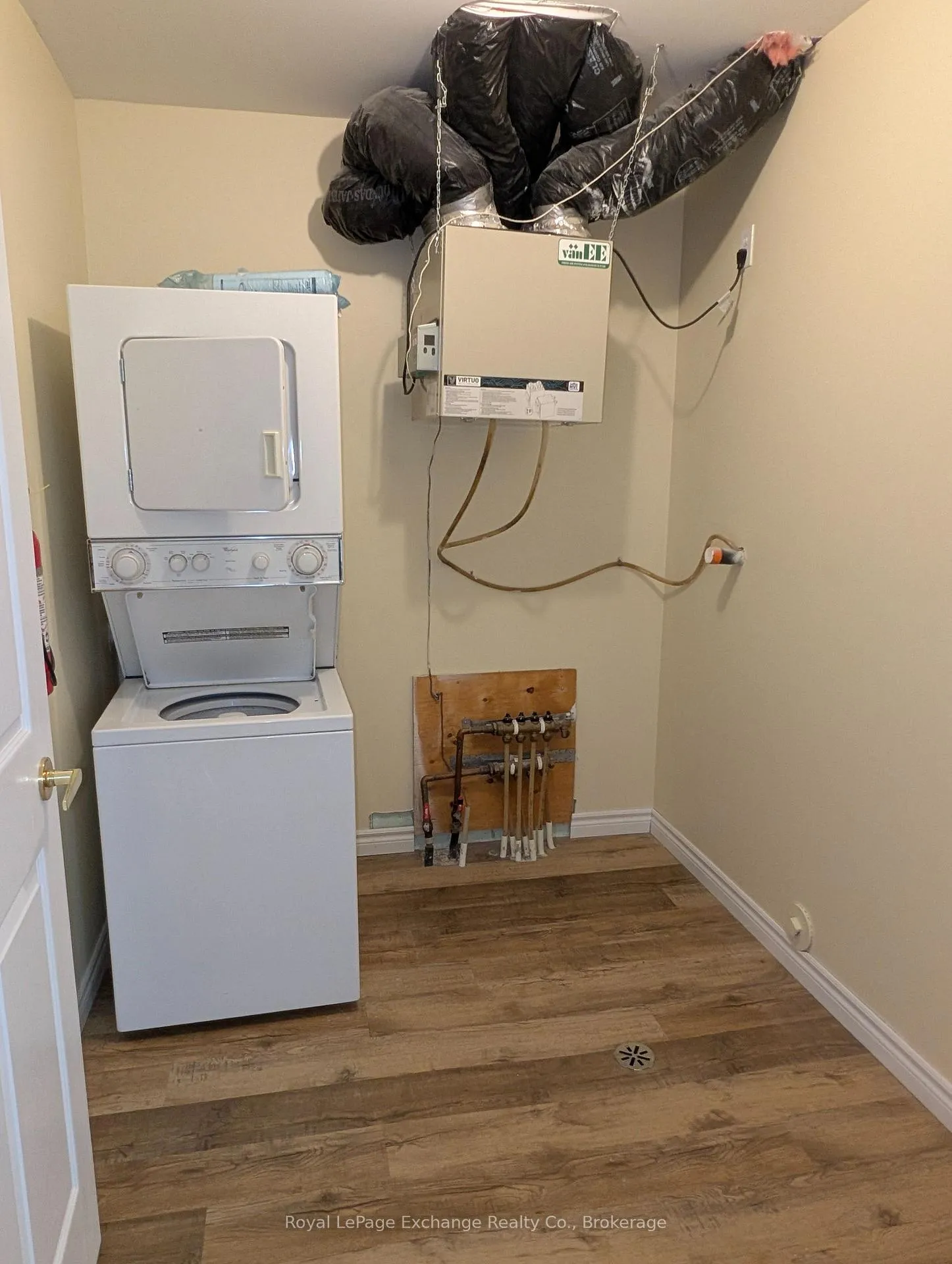 Photo 8 of Unit 4, 28a Park Street, Huron-Kinloss — HOMEH