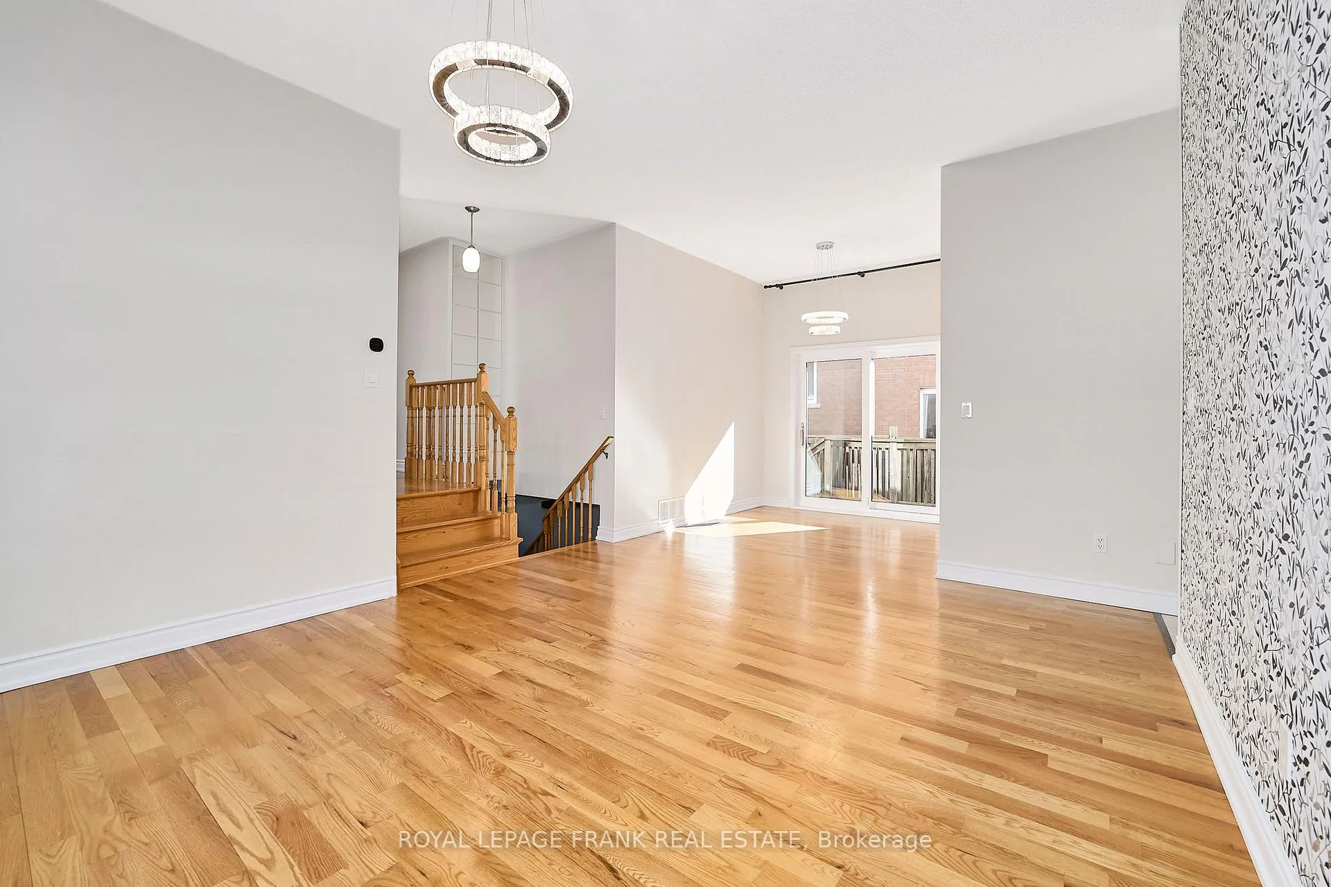 Photo 10 of 16 Treen Crescent, Whitby, Rolling Acres — HOMEH