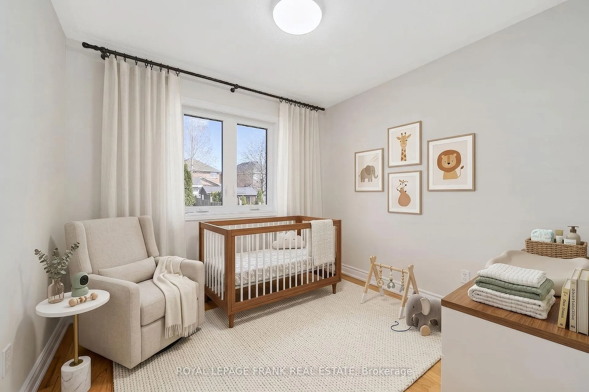 Photo 16 of 16 Treen Crescent, Whitby, Rolling Acres — HOMEH