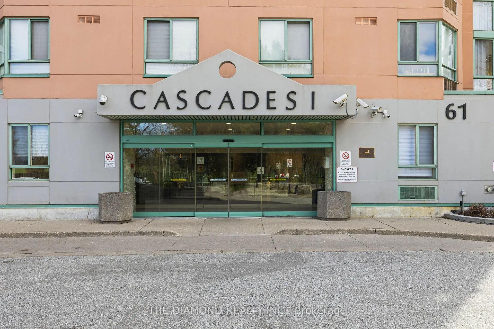 Photo 3 of Unit 1603, 61 Markbrook Lane, Etobicoke, Mount Olive-Silverstone-Jamestown — HOMEH