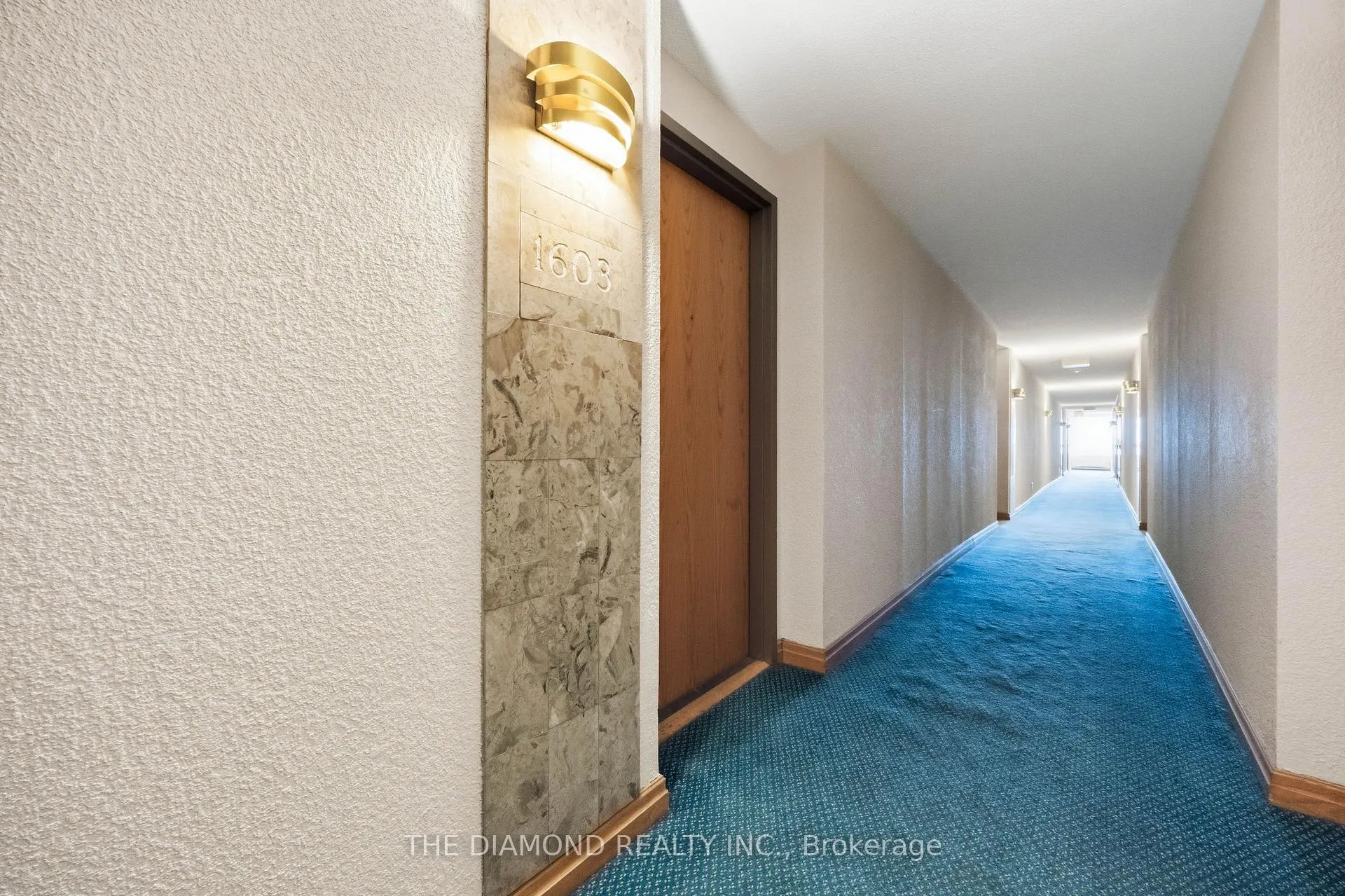 Photo 5 of Unit 1603, 61 Markbrook Lane, Etobicoke, Mount Olive-Silverstone-Jamestown — HOMEH