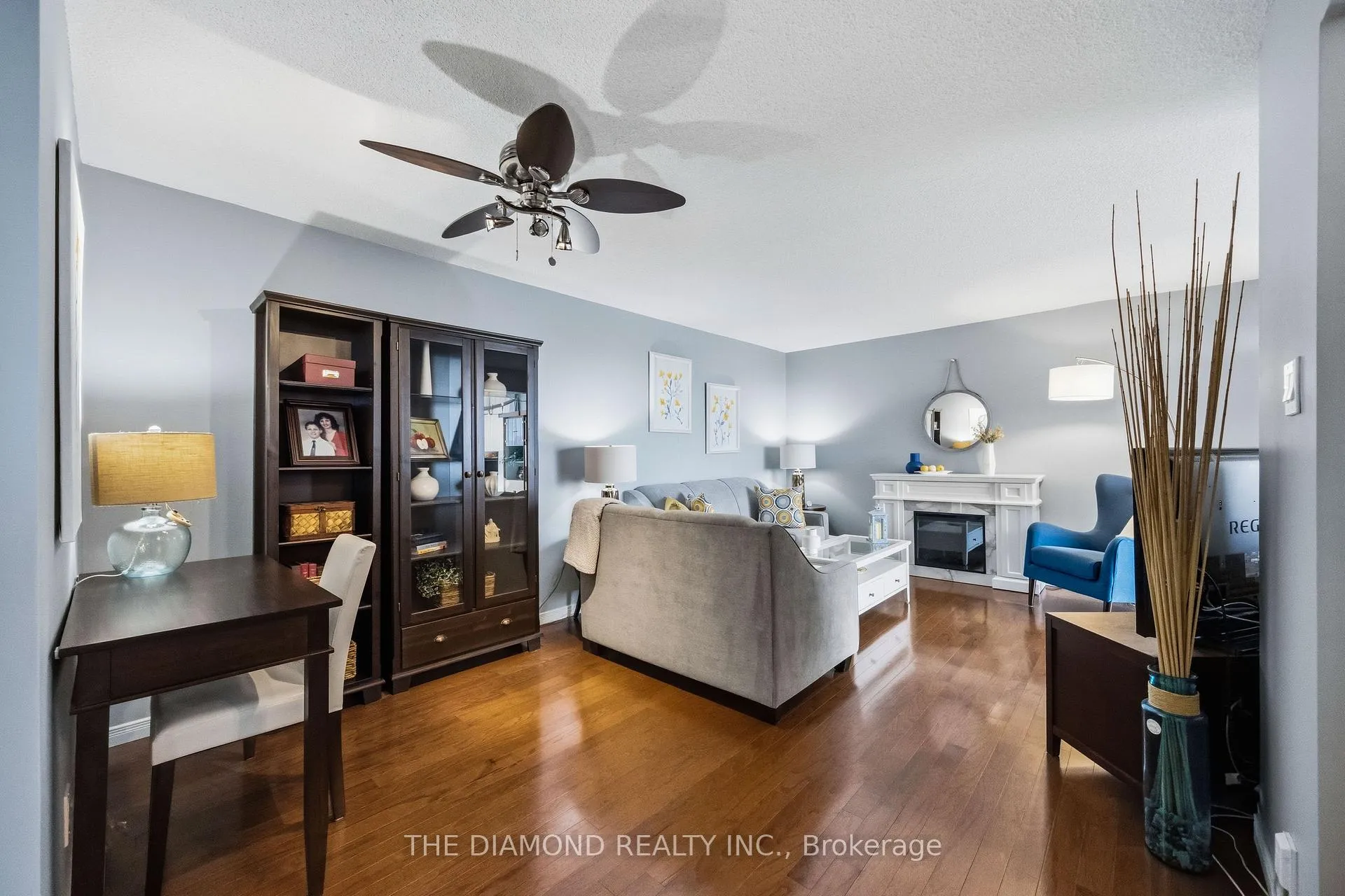 Photo 11 of Unit 1603, 61 Markbrook Lane, Etobicoke, Mount Olive-Silverstone-Jamestown — HOMEH