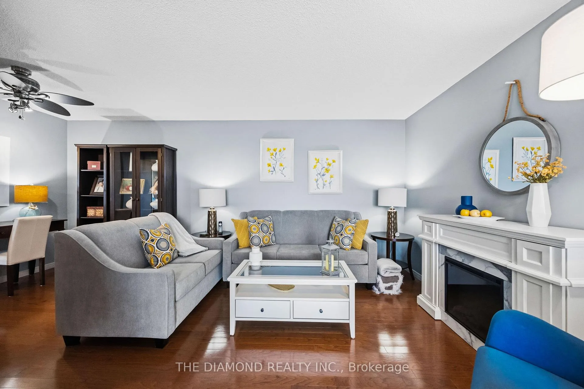 Photo 15 of Unit 1603, 61 Markbrook Lane, Etobicoke, Mount Olive-Silverstone-Jamestown — HOMEH