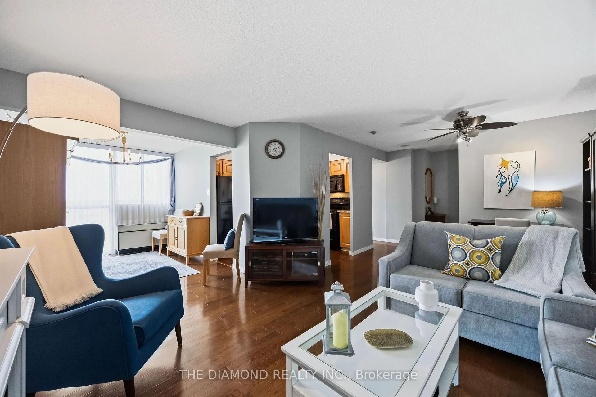 Photo 17 of Unit 1603, 61 Markbrook Lane, Etobicoke, Mount Olive-Silverstone-Jamestown — HOMEH
