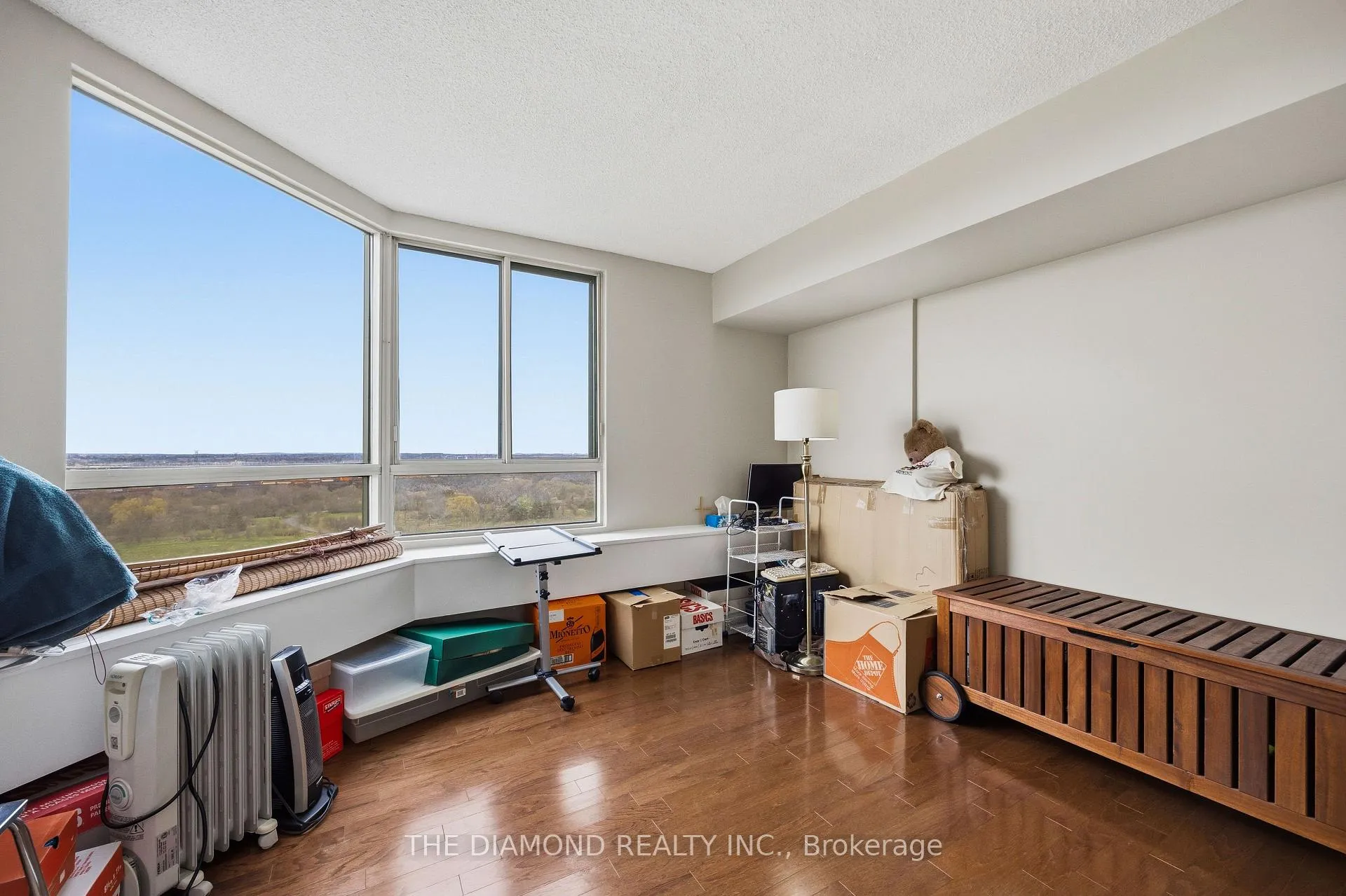 Photo 38 of Unit 1603, 61 Markbrook Lane, Etobicoke, Mount Olive-Silverstone-Jamestown — HOMEH