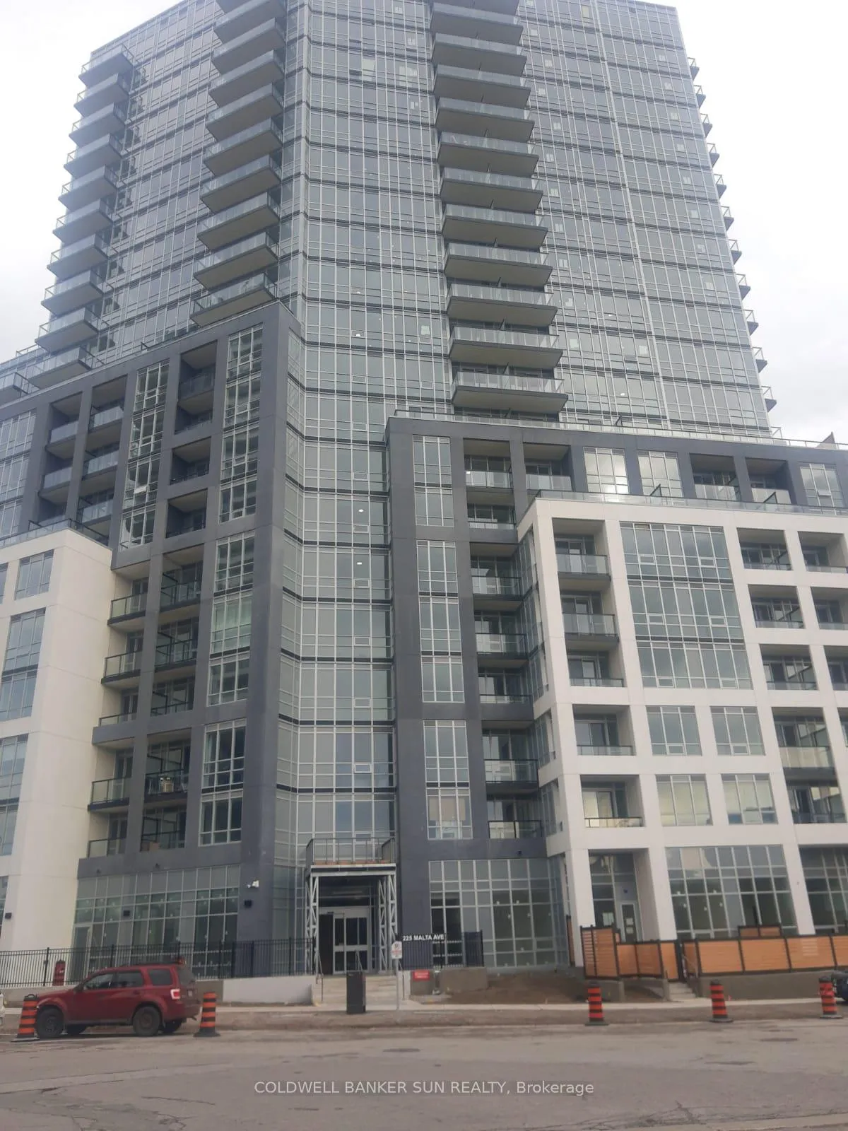 Front of Unit 815, 225 Malta Avenue