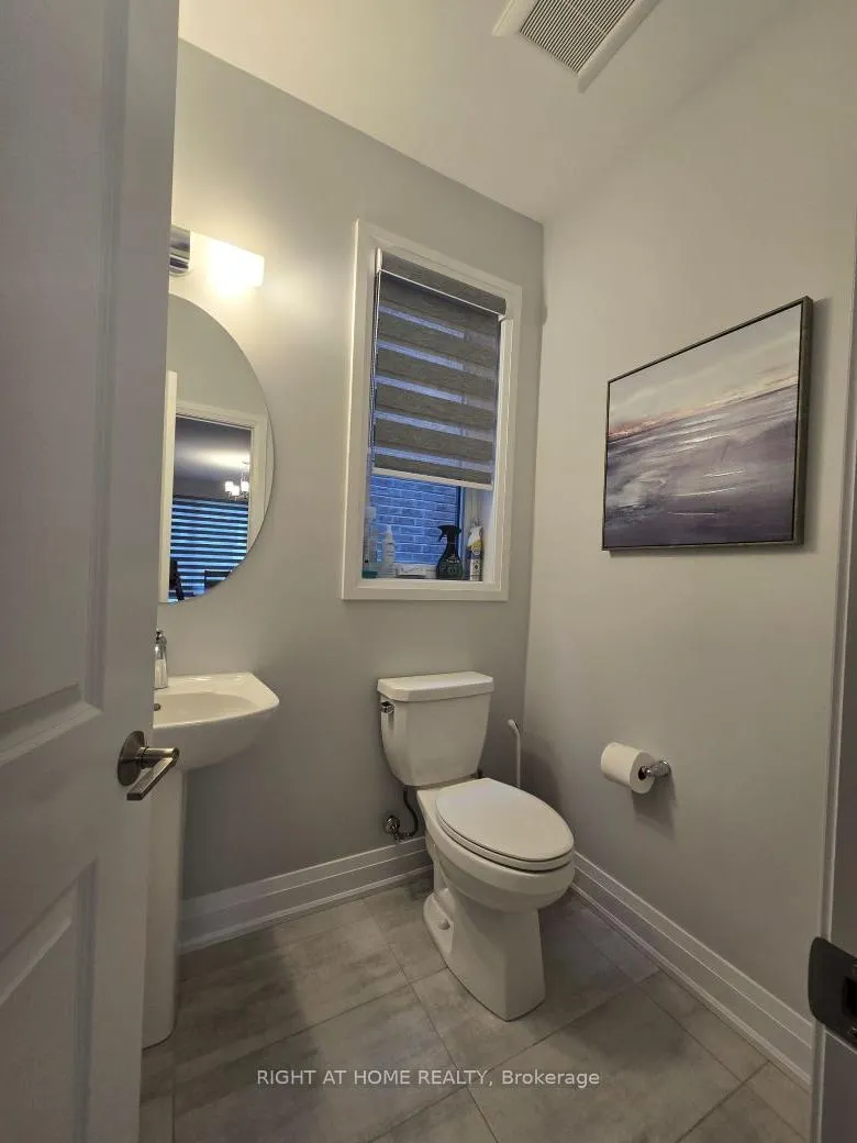 Photo 20 of 2 Periwinkle Road, Springwater, Midhurst — HOMEH