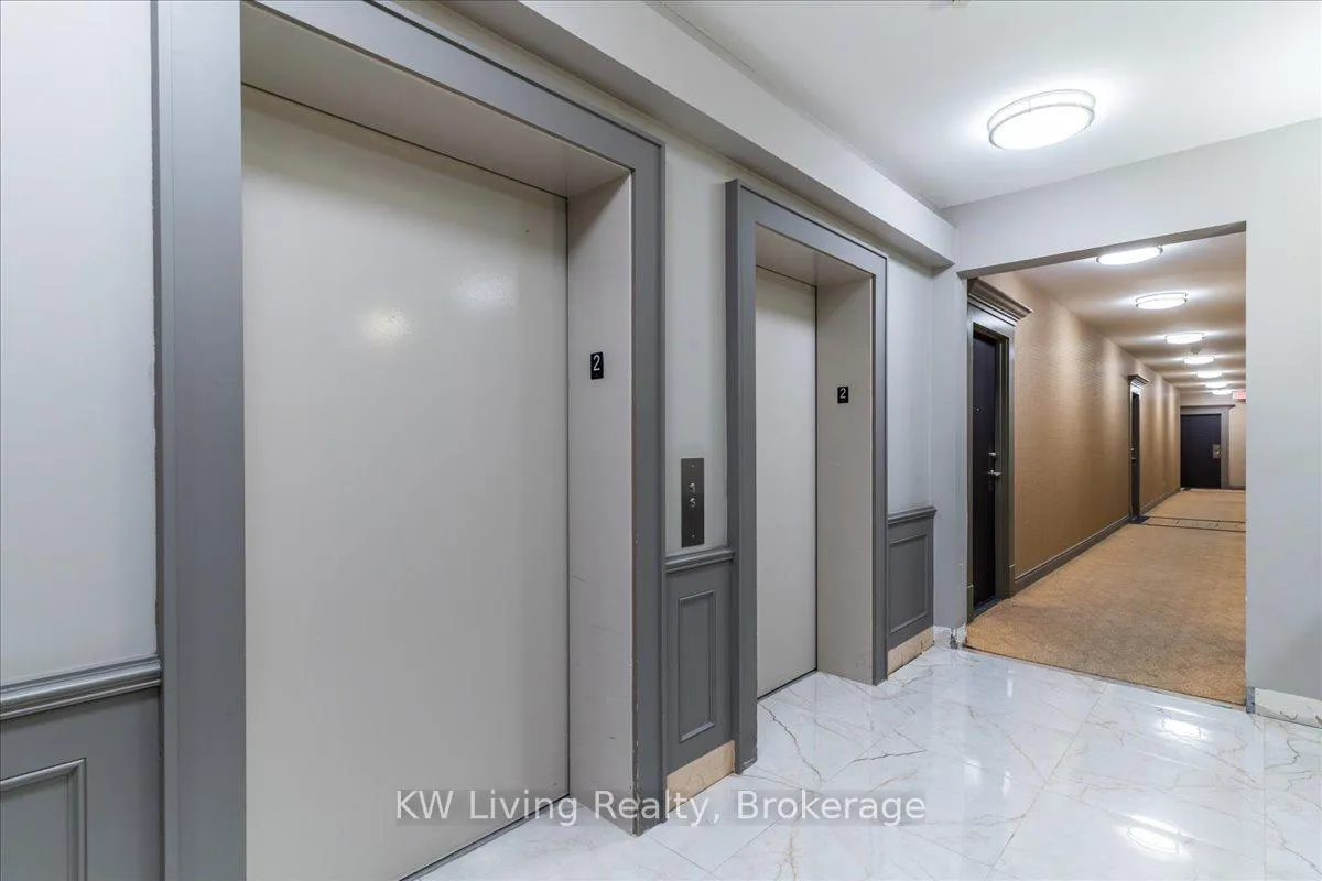 Photo 4 of Unit 112, 281 Woodbridge Avenue, Vaughan, West Woodbridge — HOMEH