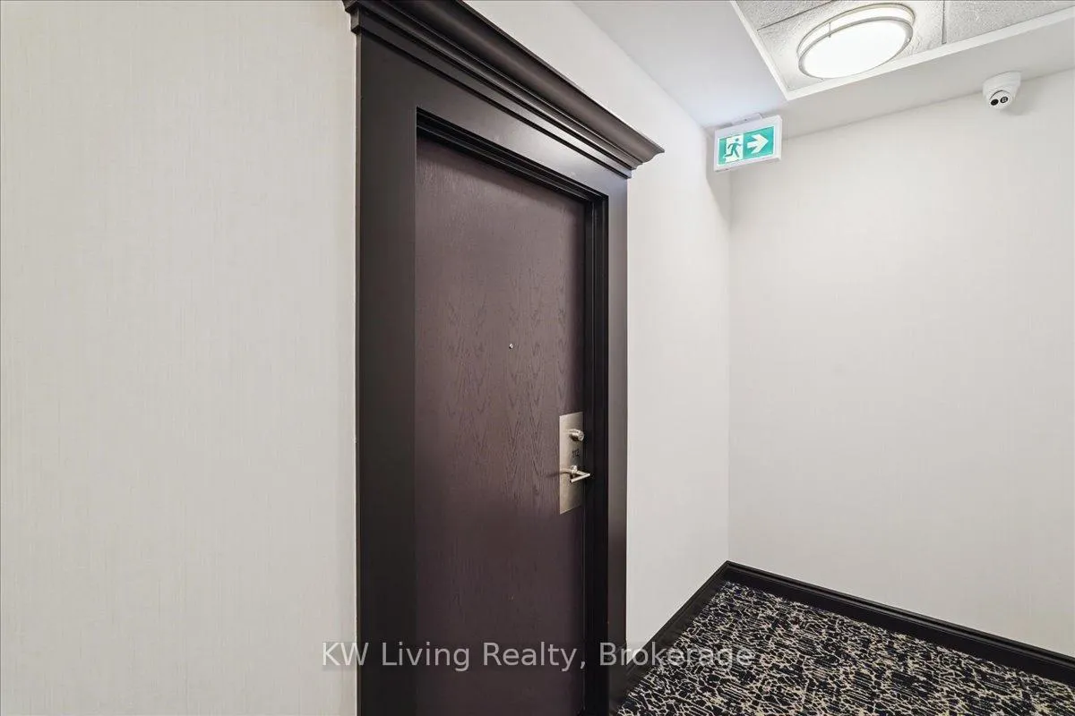 Photo 5 of Unit 112, 281 Woodbridge Avenue, Vaughan, West Woodbridge — HOMEH