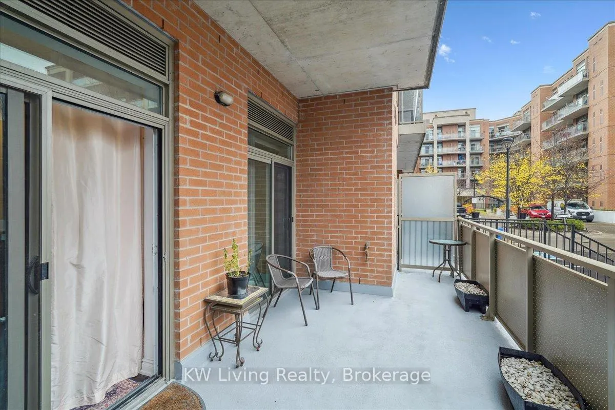 Photo 18 of Unit 112, 281 Woodbridge Avenue, Vaughan, West Woodbridge — HOMEH