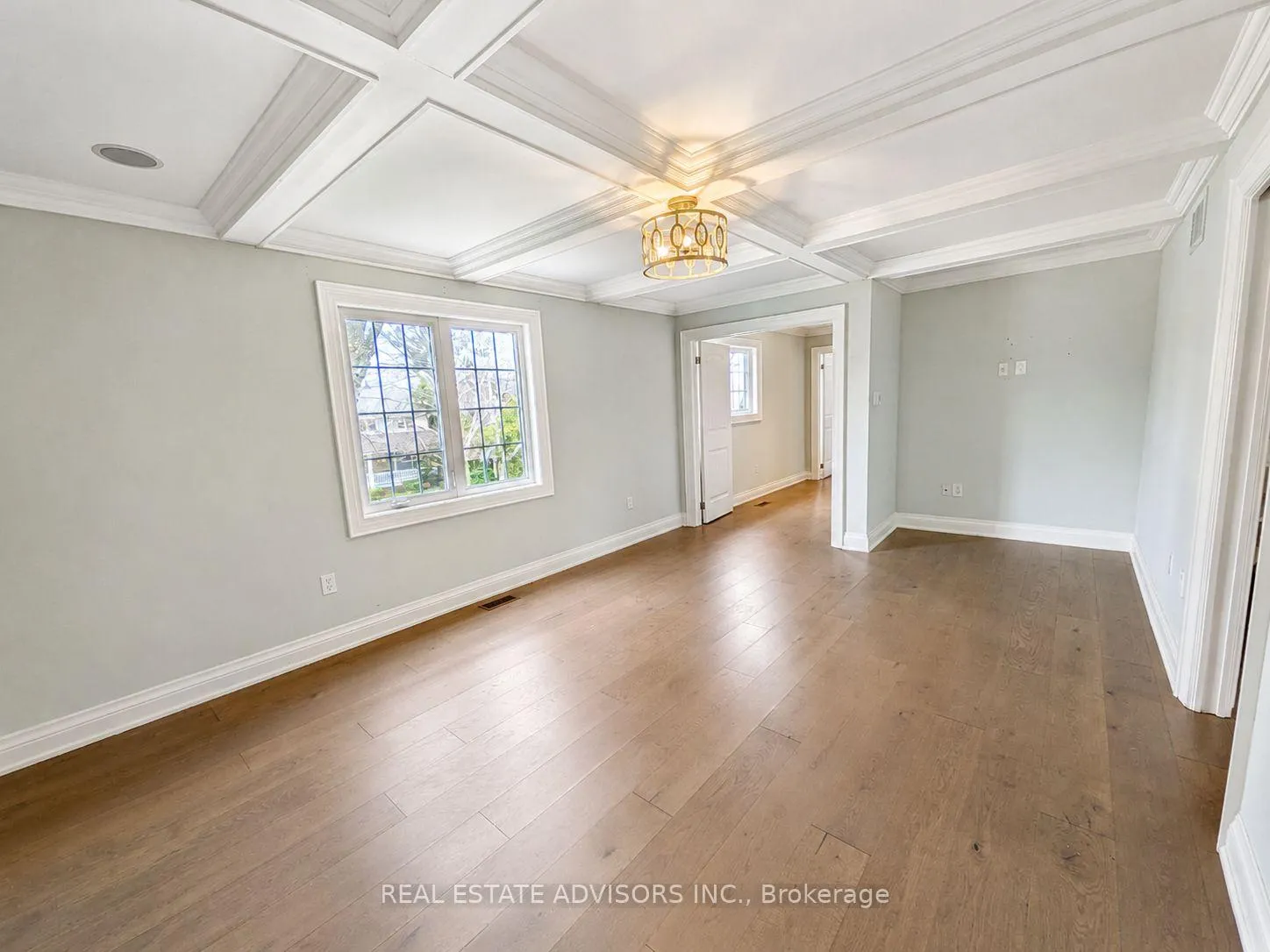 Photo 11 of 428 Maplehurst Avenue, Oakville, West — HOMEH