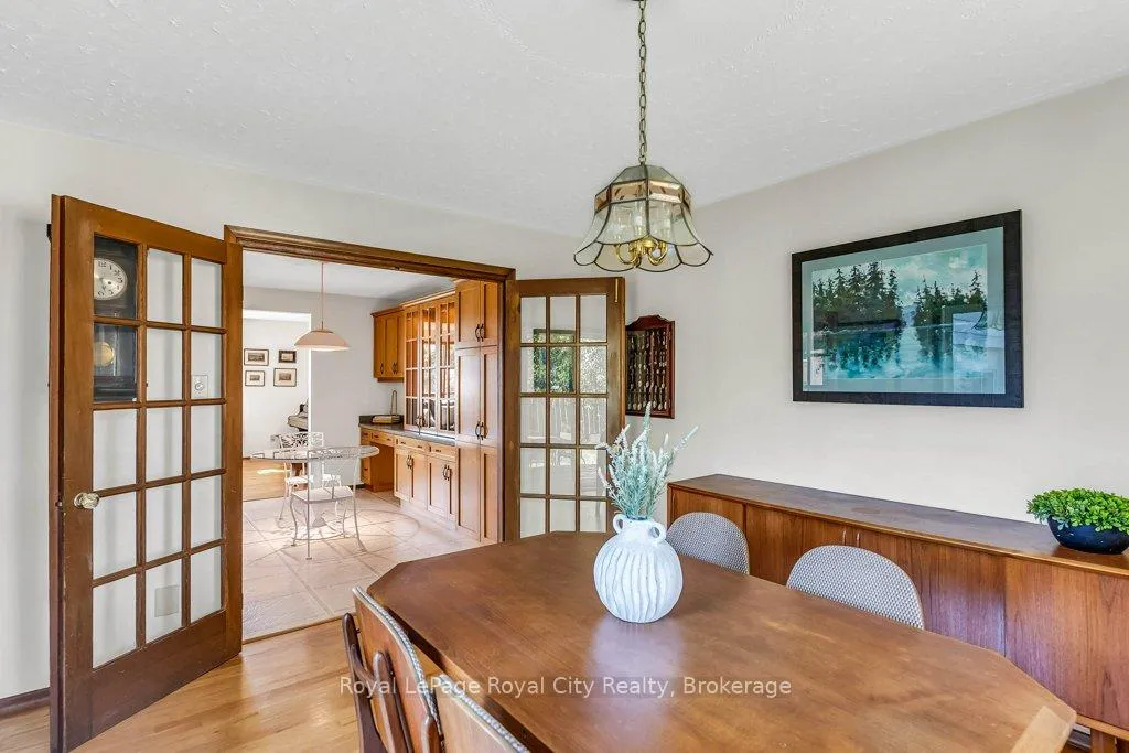 Photo 19 of 40 Keats Crescent, Guelph, Kortright West — HOMEH