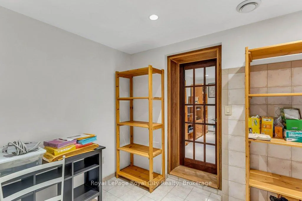 Photo 29 of 40 Keats Crescent, Guelph, Kortright West — HOMEH