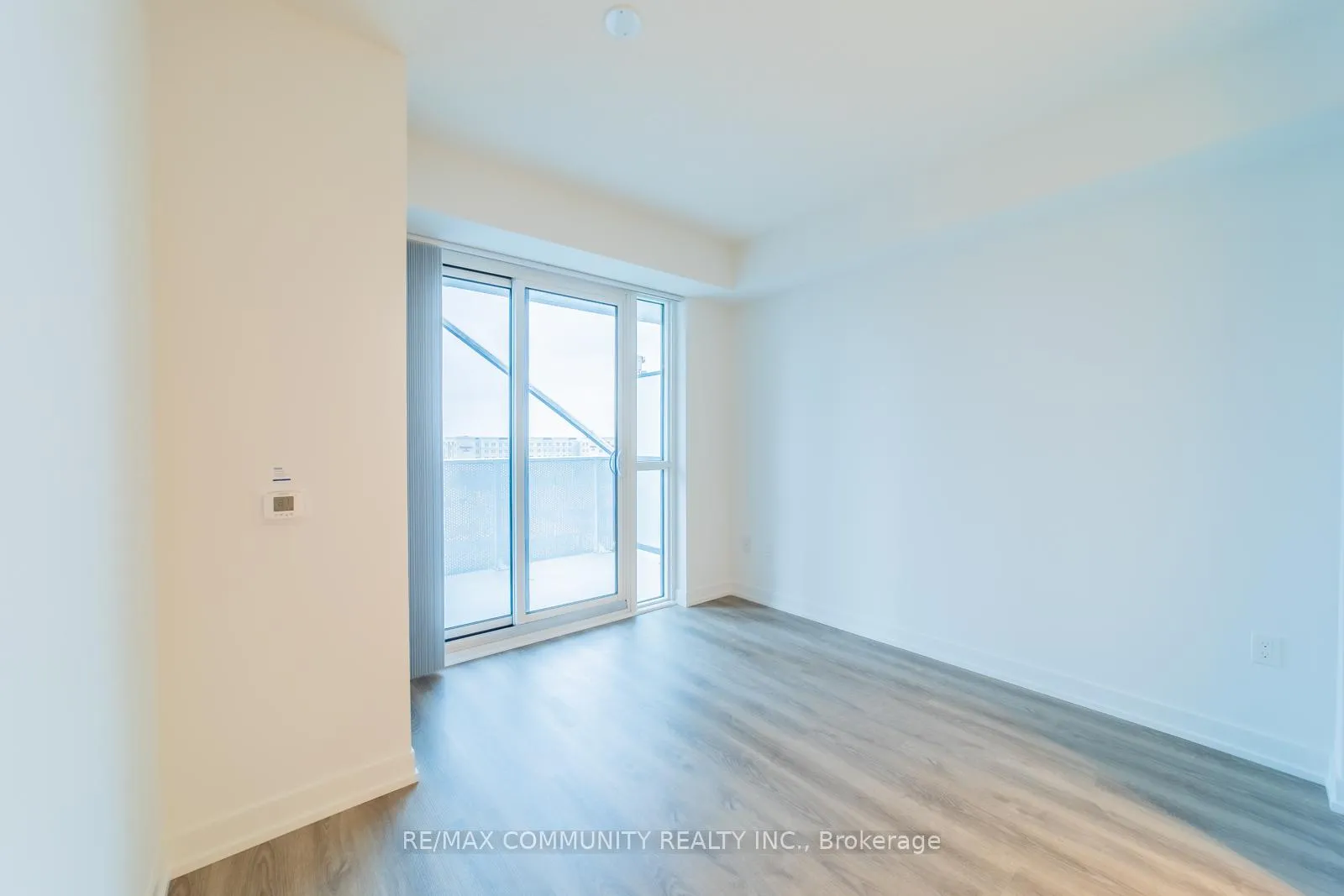 Photo 10 of Unit 716, 195 Commerce Street, Vaughan, Vaughan Corporate Centre — HOMEH