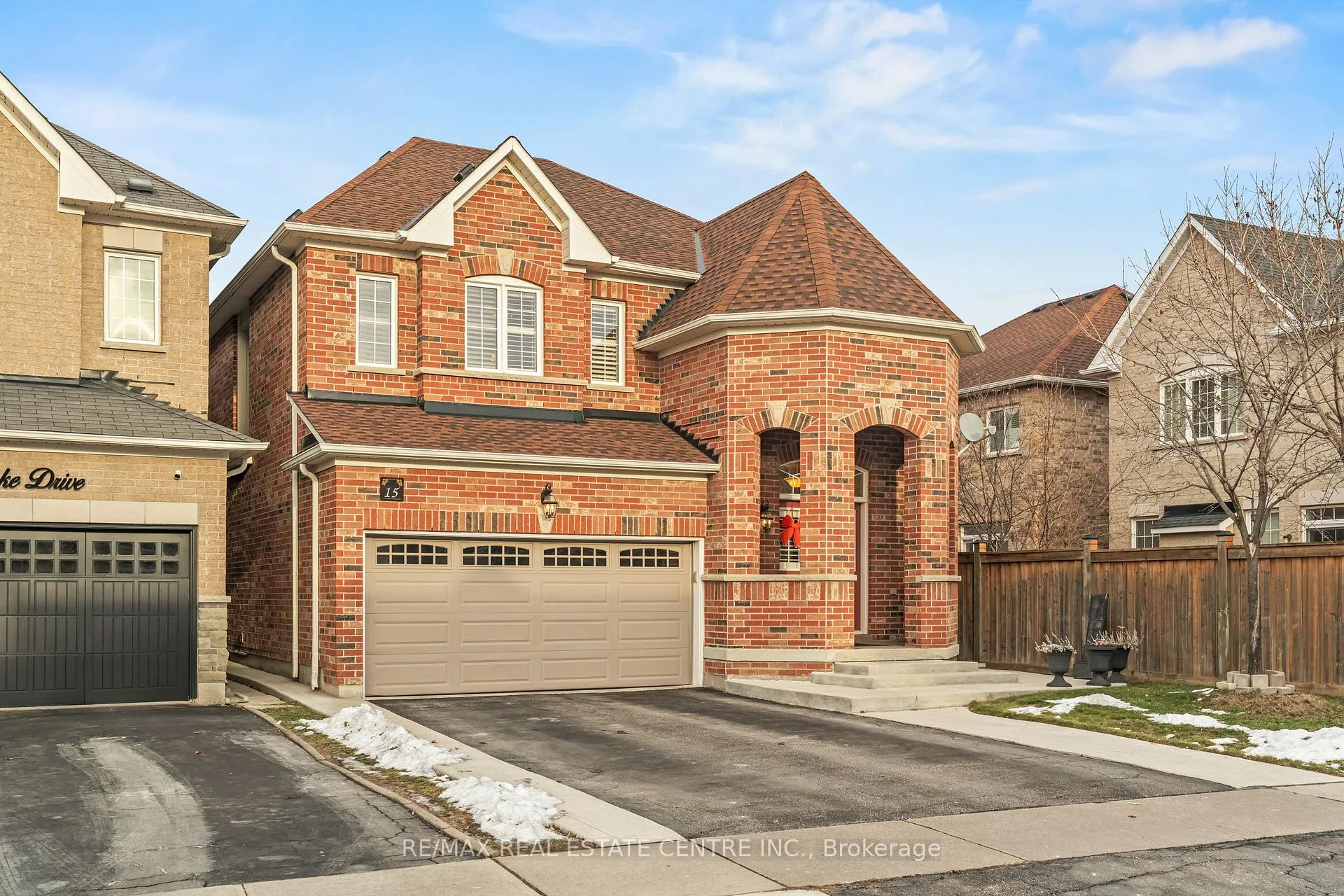 Photo 3 of 15 Helman Road, Brampton, Sandringham-Wellington — HOMEH