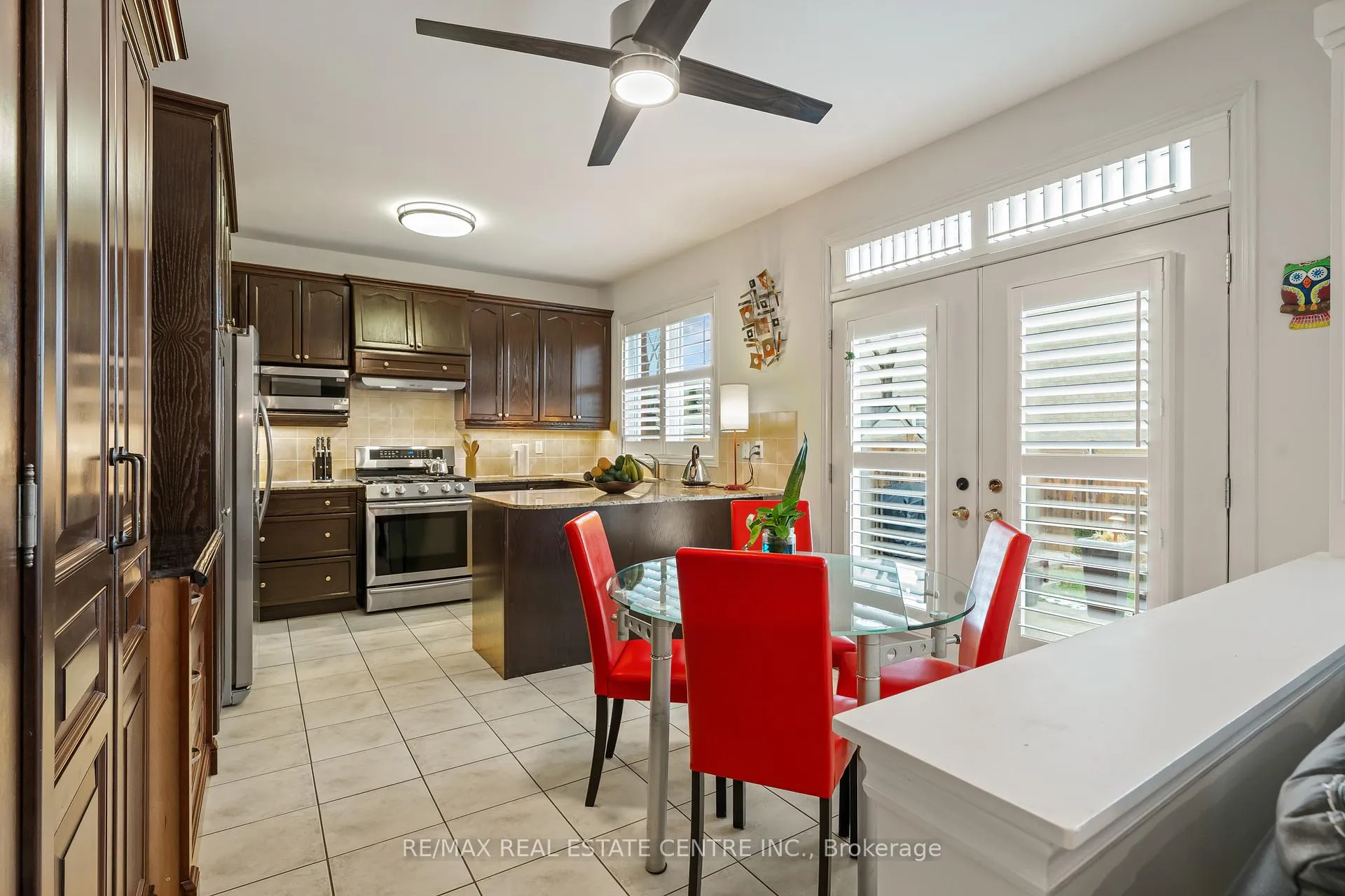 Photo 11 of 15 Helman Road, Brampton, Sandringham-Wellington — HOMEH