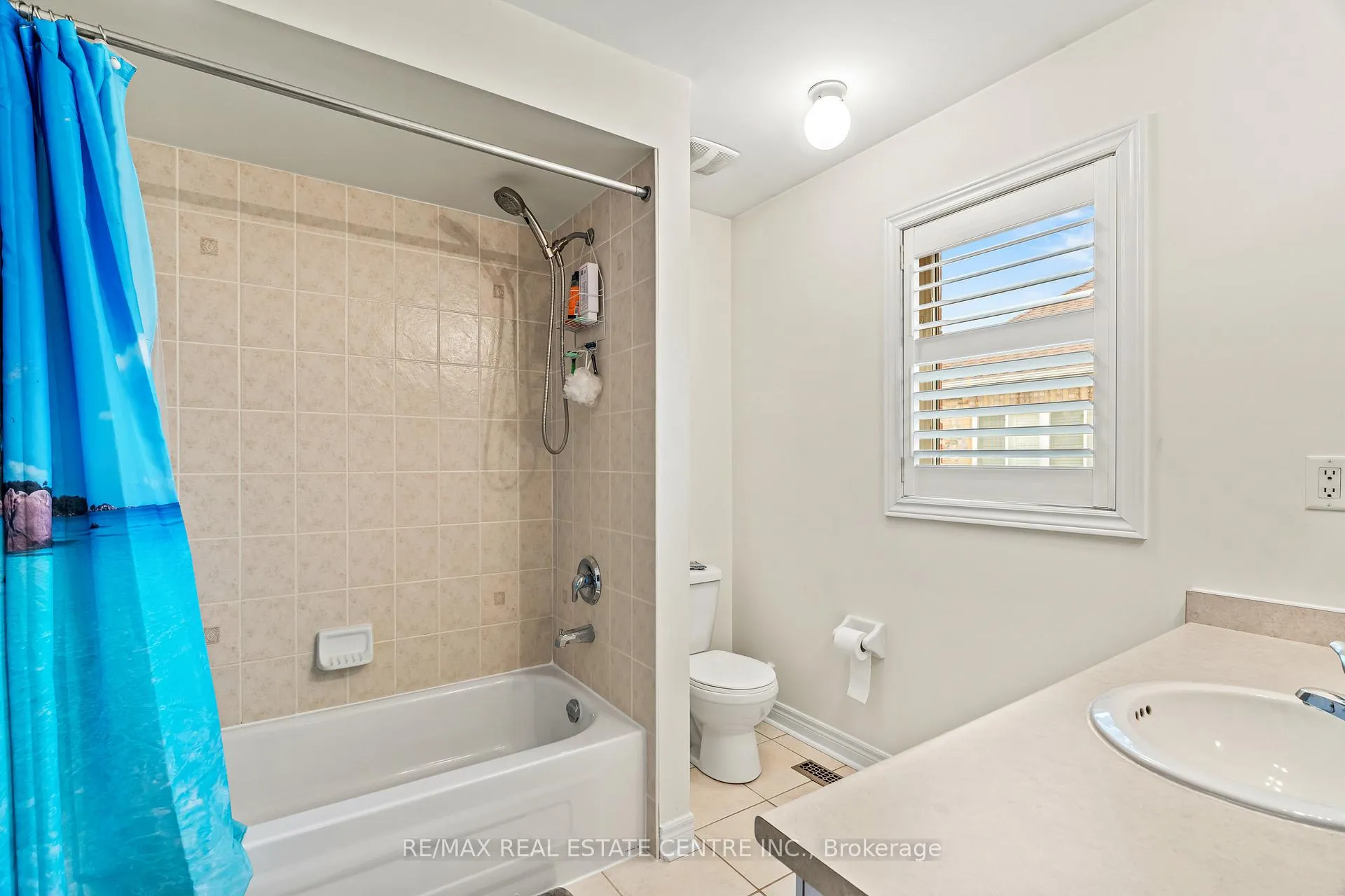 Photo 26 of 15 Helman Road, Brampton, Sandringham-Wellington — HOMEH