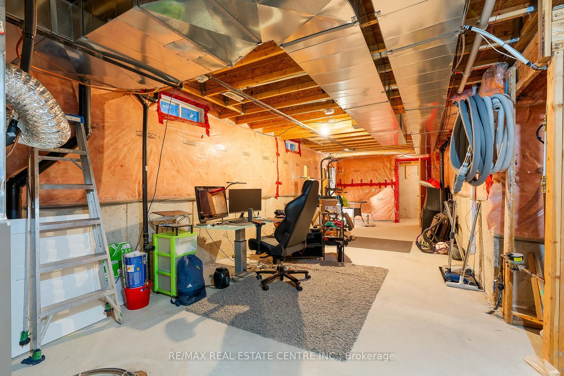 Photo 42 of 15 Helman Road, Brampton, Sandringham-Wellington — HOMEH