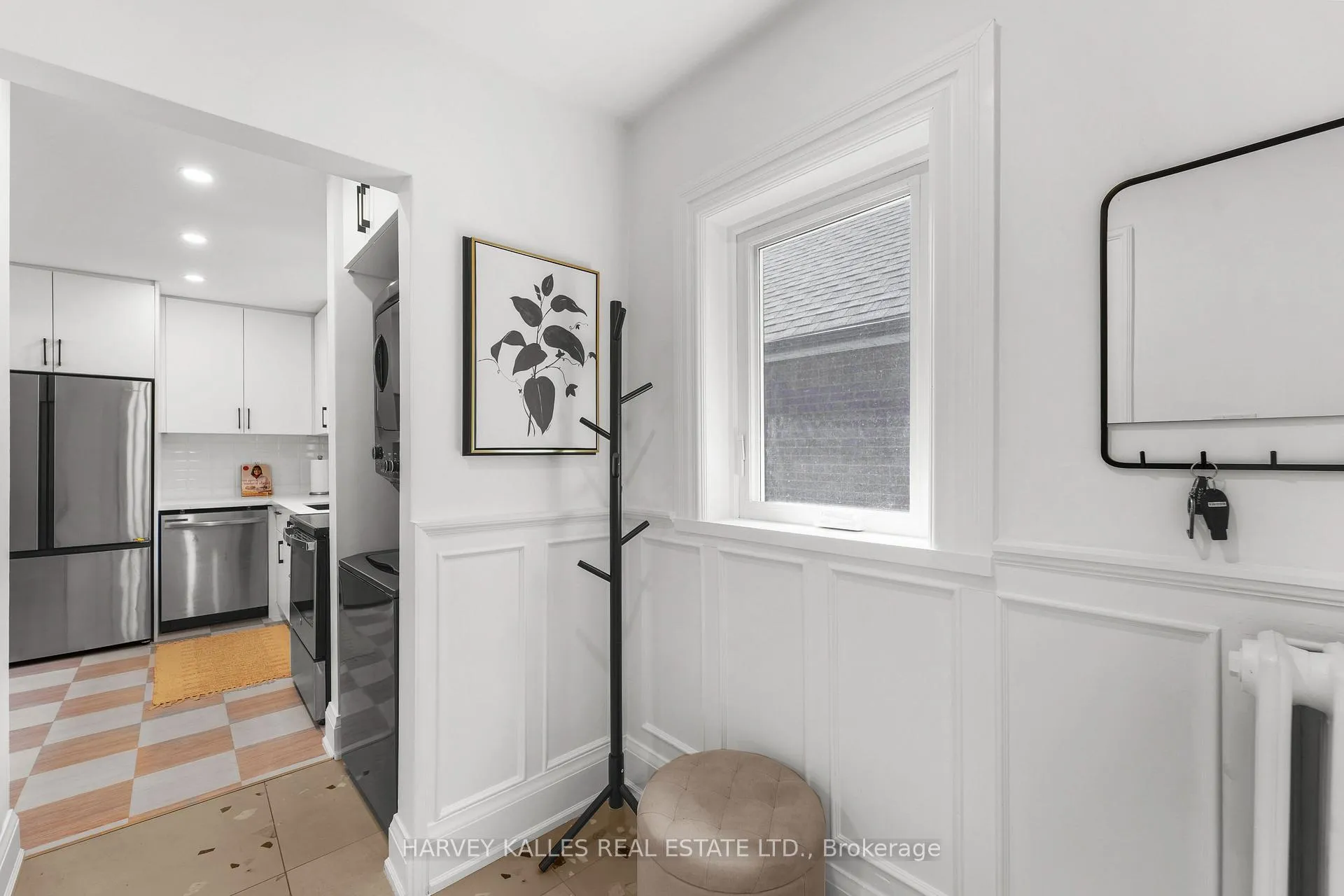 Photo 6 of 243 Northcliffe Boulevard, Toronto, Oakwood Village — HOMEH