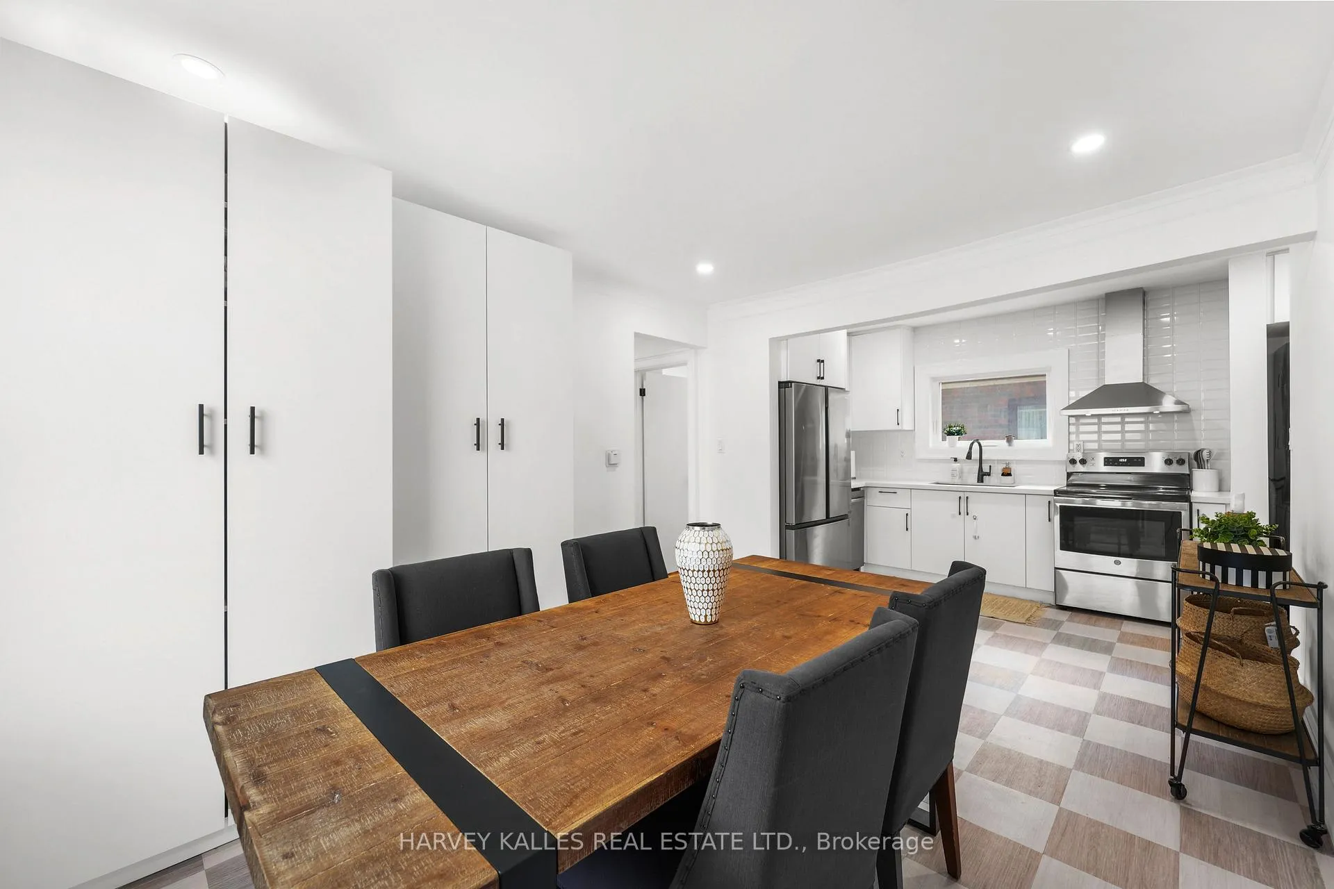 Photo 9 of 243 Northcliffe Boulevard, Toronto, Oakwood Village — HOMEH