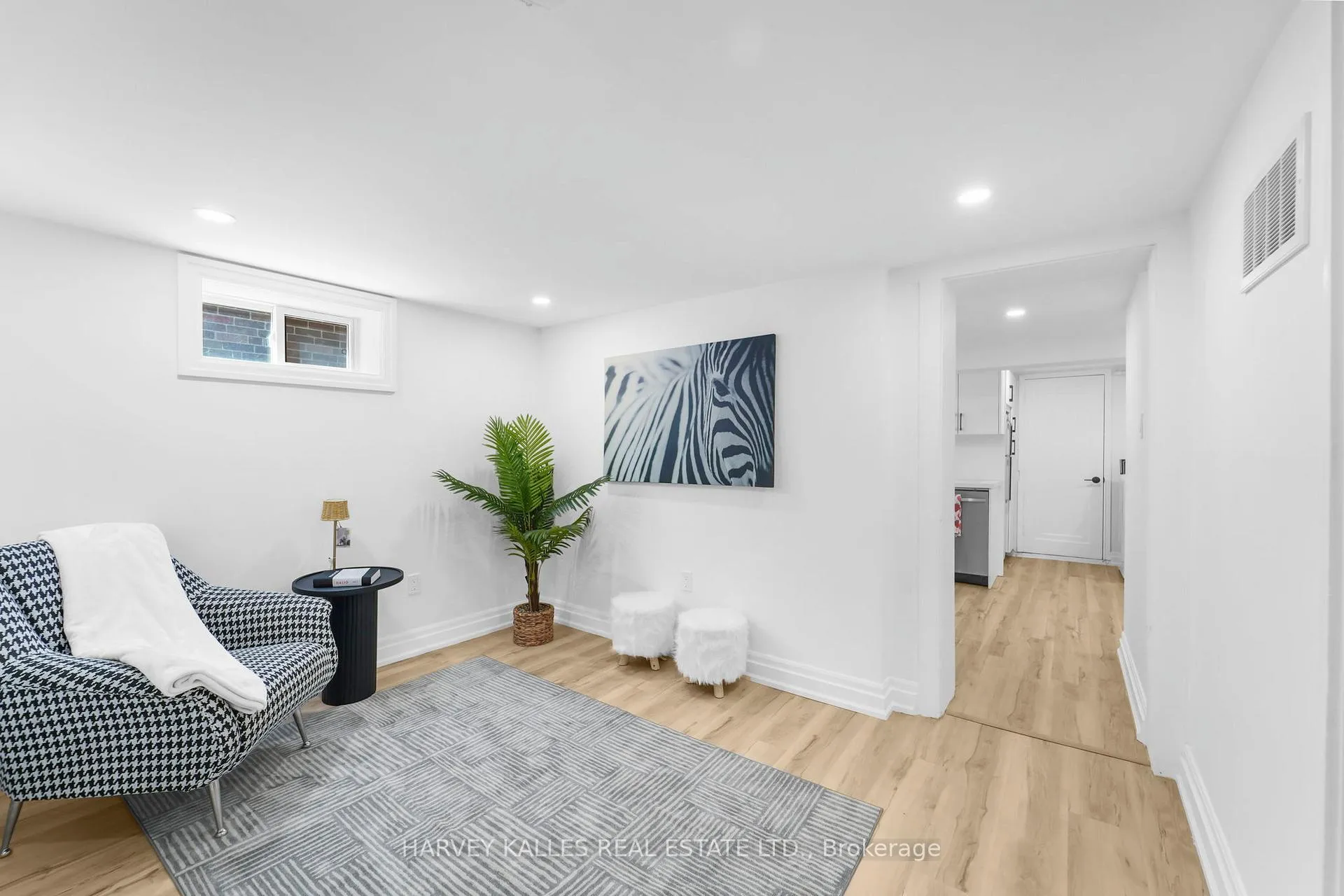 Photo 17 of 243 Northcliffe Boulevard, Toronto, Oakwood Village — HOMEH