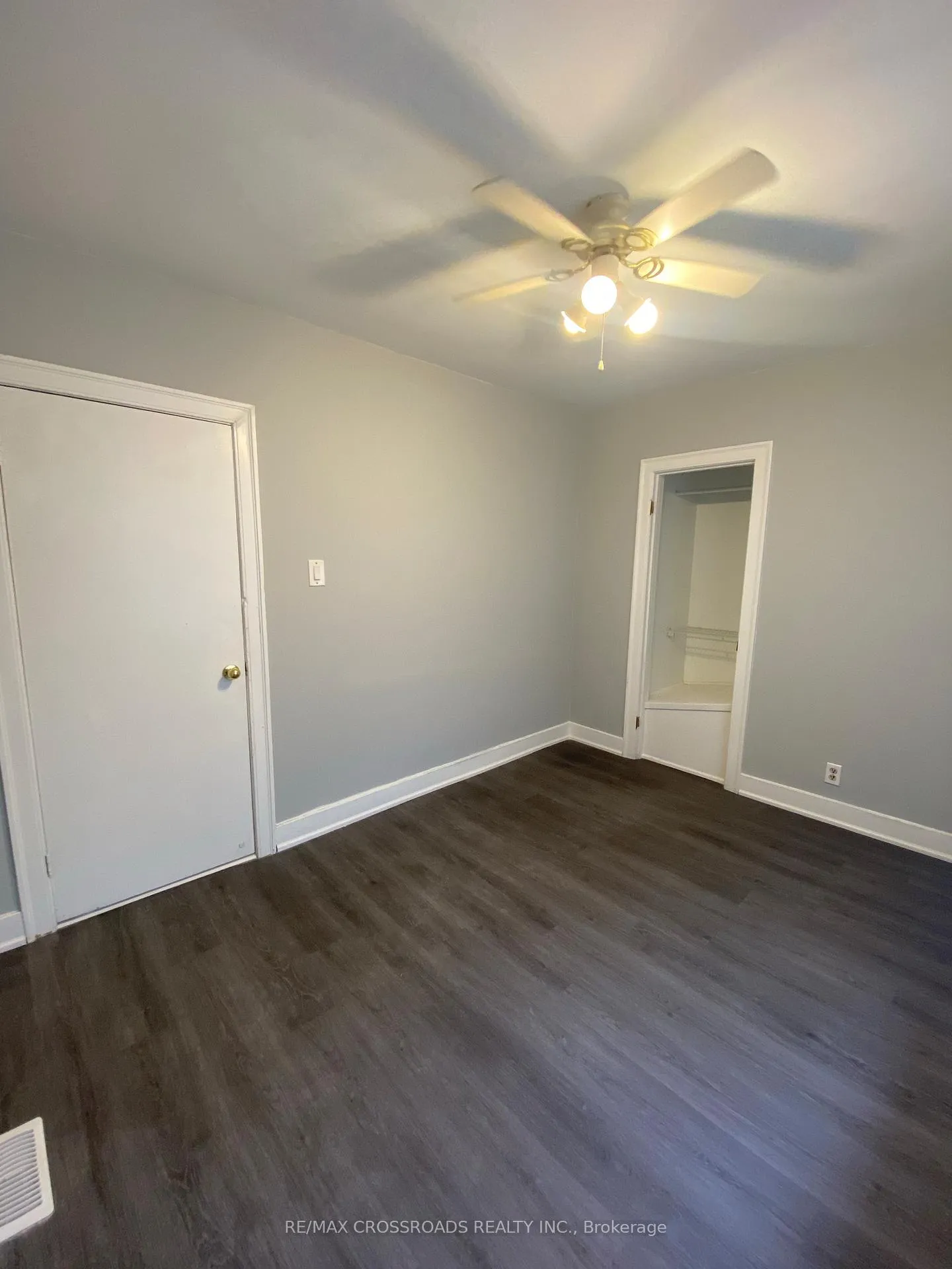 Photo 7 of 140 Gray Road, Hamilton, Stoney Creek — HOMEH