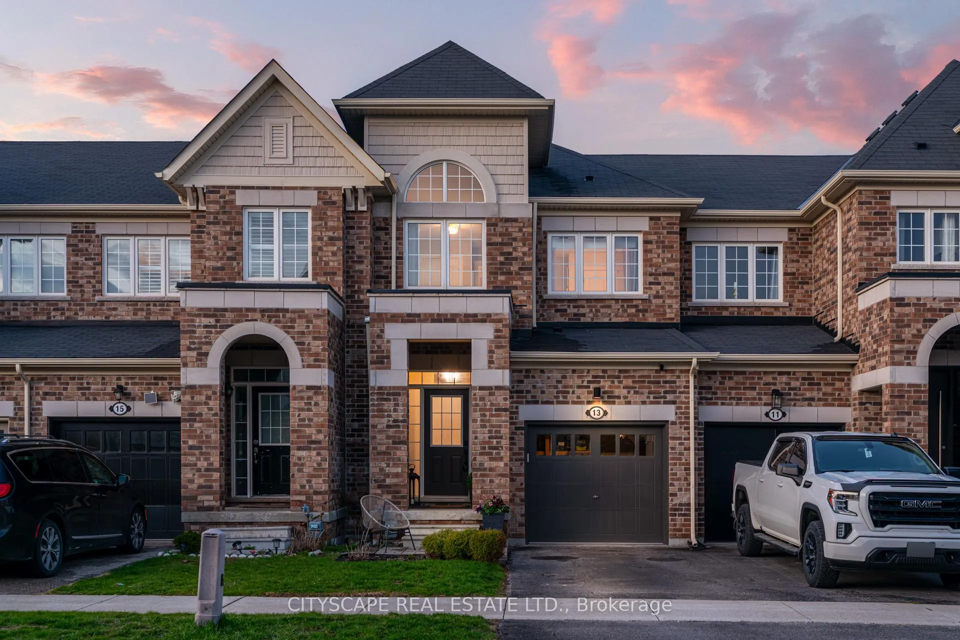 Photo 1 of 13 Porter Drive, Orangeville — HOMEH