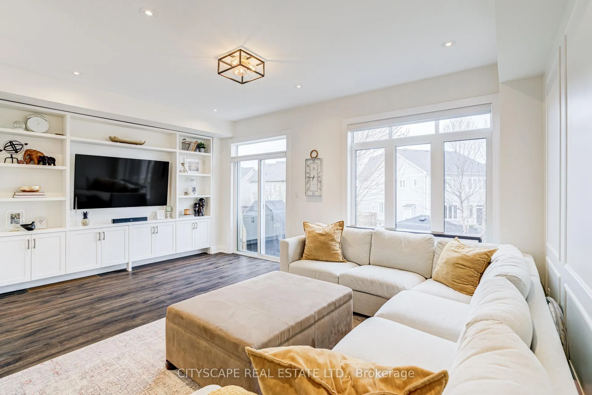 Photo 8 of 13 Porter Drive, Orangeville — HOMEH
