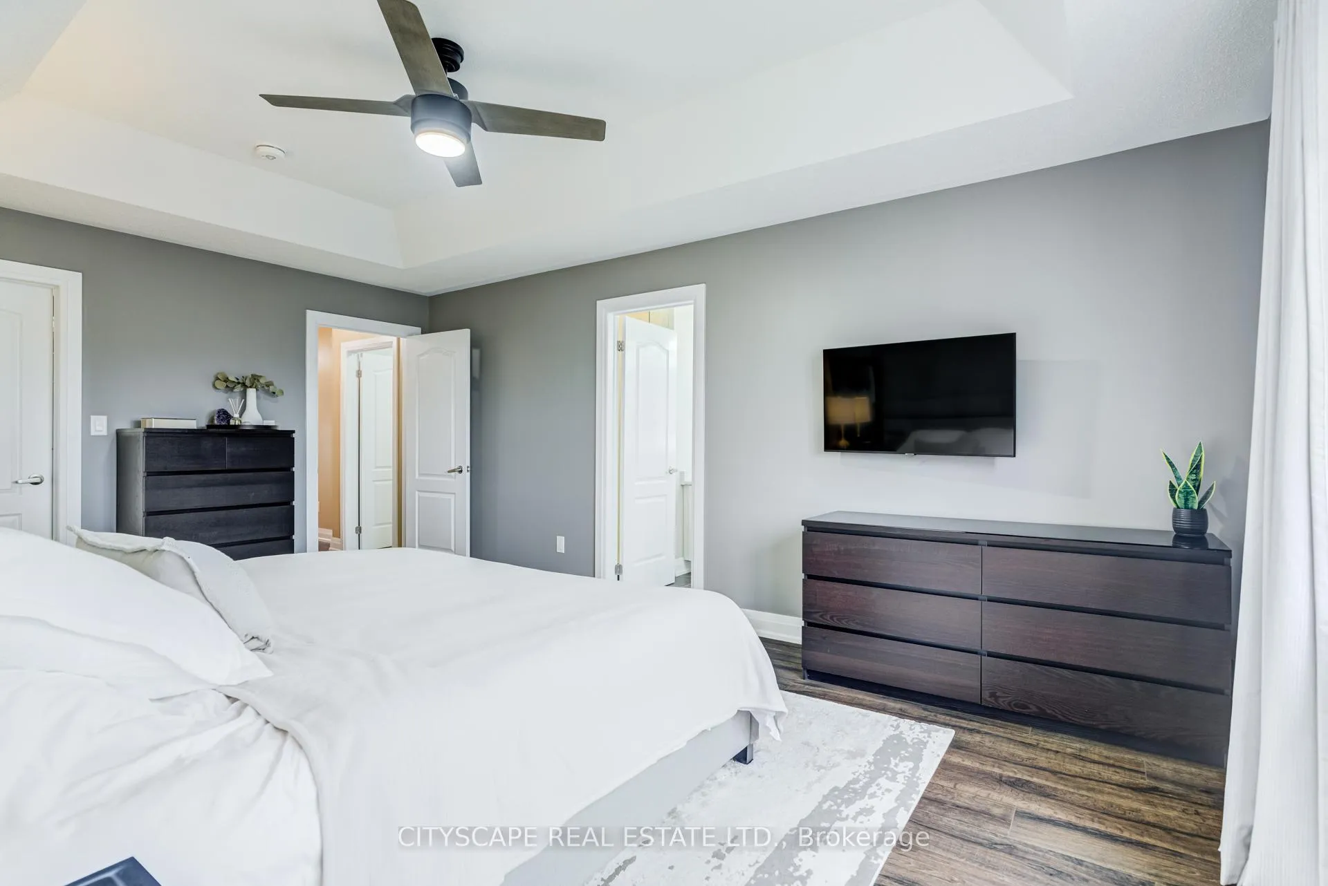 Photo 16 of 13 Porter Drive, Orangeville — HOMEH