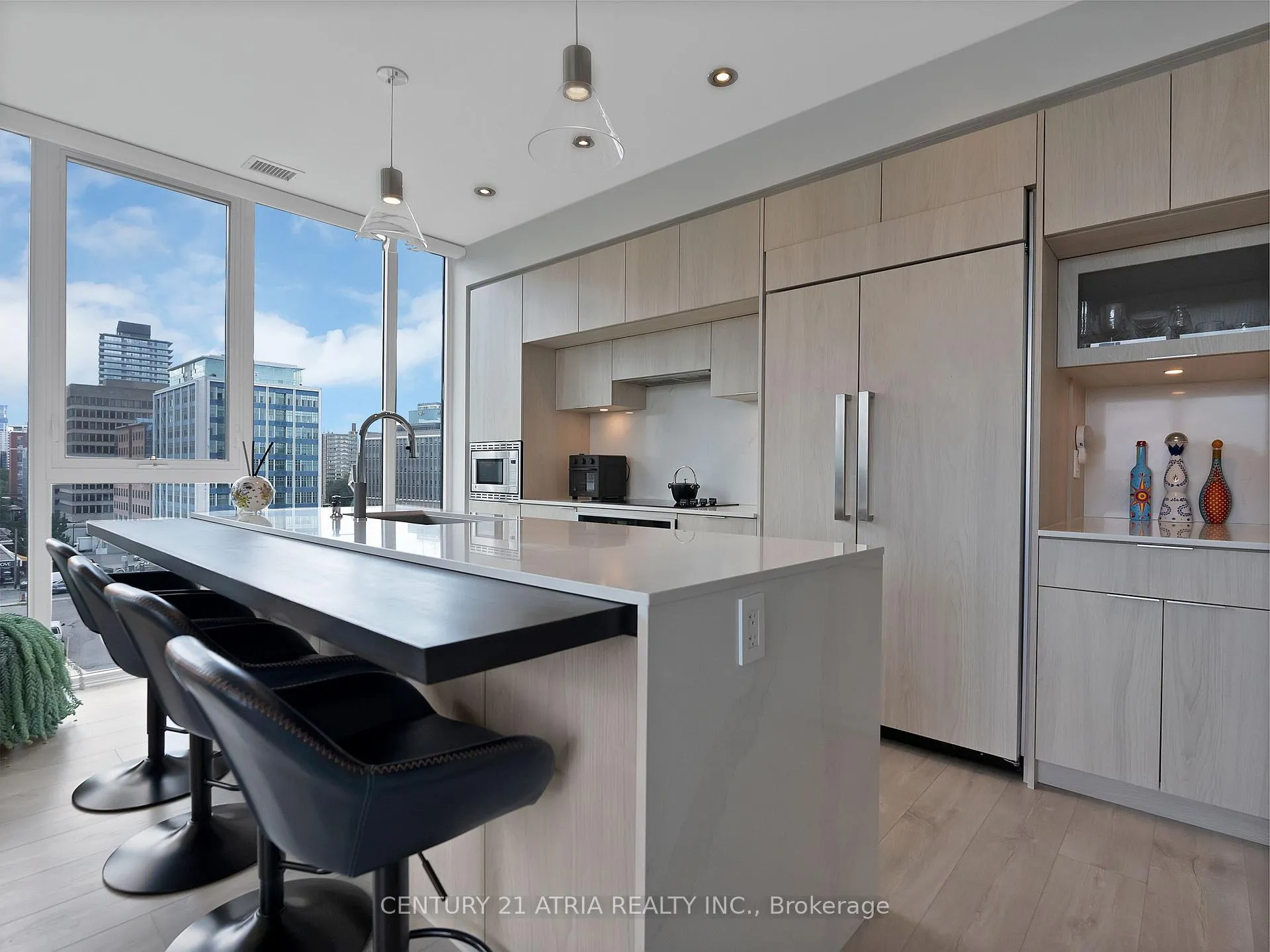 Photo 7 of Unit 511, 1 Belsize Drive, Toronto, Mount Pleasant West — HOMEH