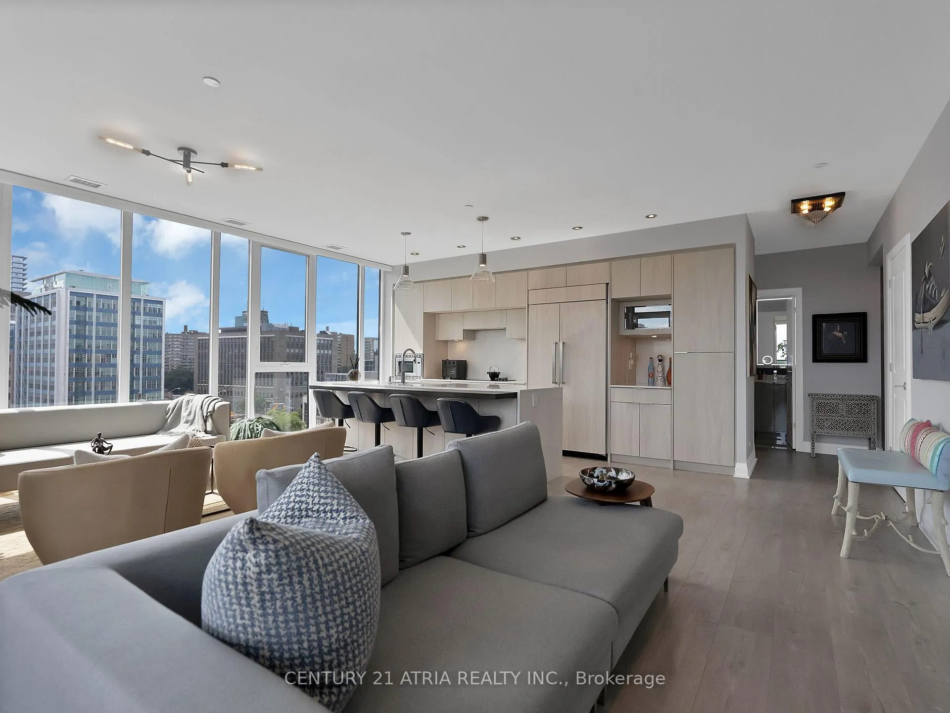 Photo 10 of Unit 511, 1 Belsize Drive, Toronto, Mount Pleasant West — HOMEH