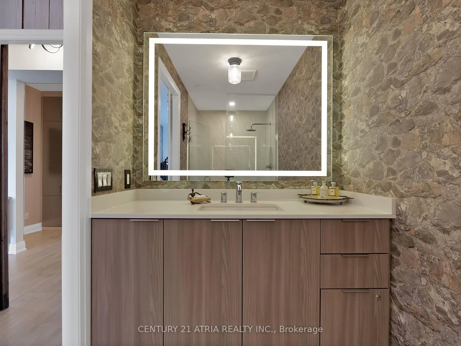 Photo 38 of Unit 511, 1 Belsize Drive, Toronto, Mount Pleasant West — HOMEH