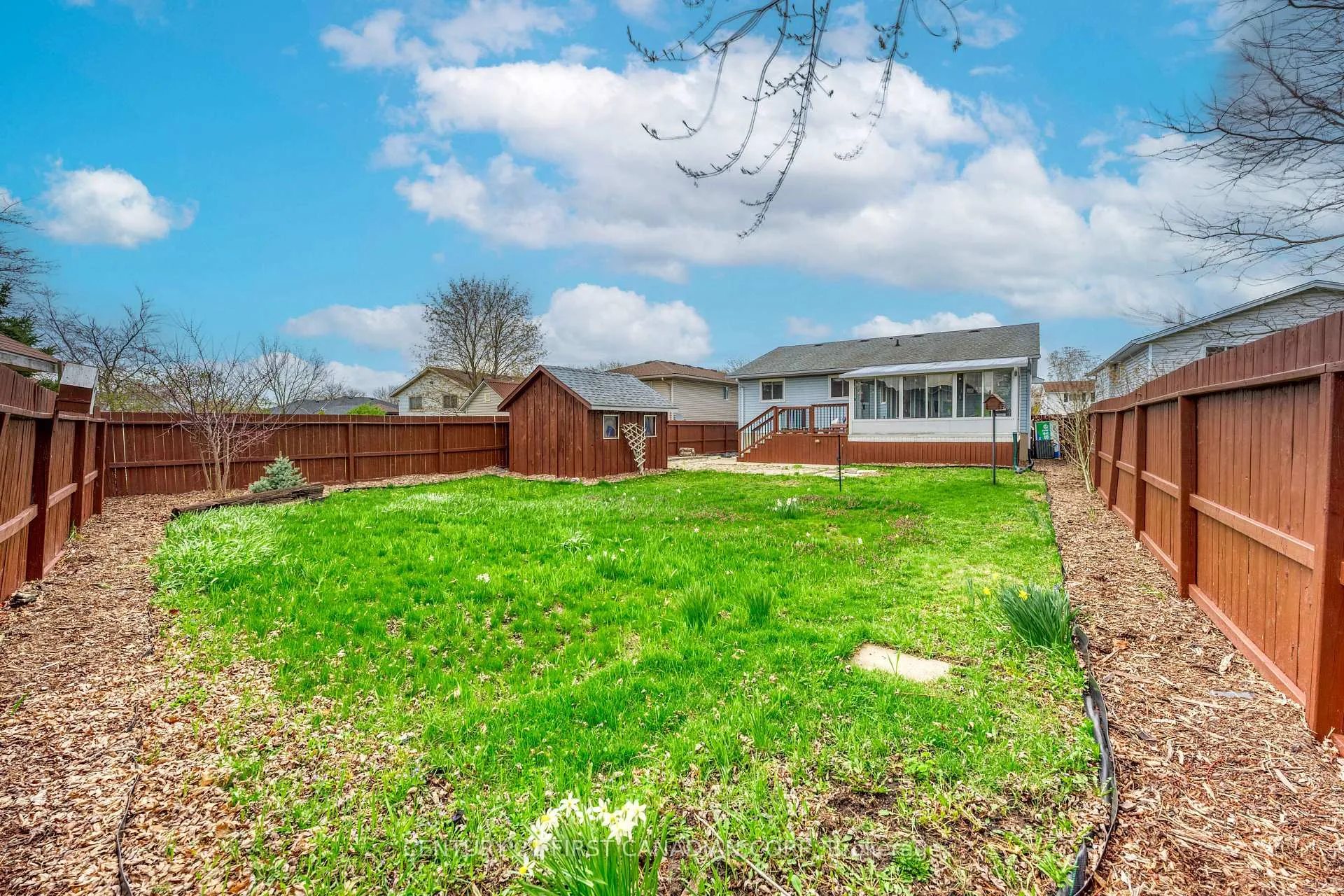 Photo 31 of 375 Trudeau Drive, Sarnia — HOMEH