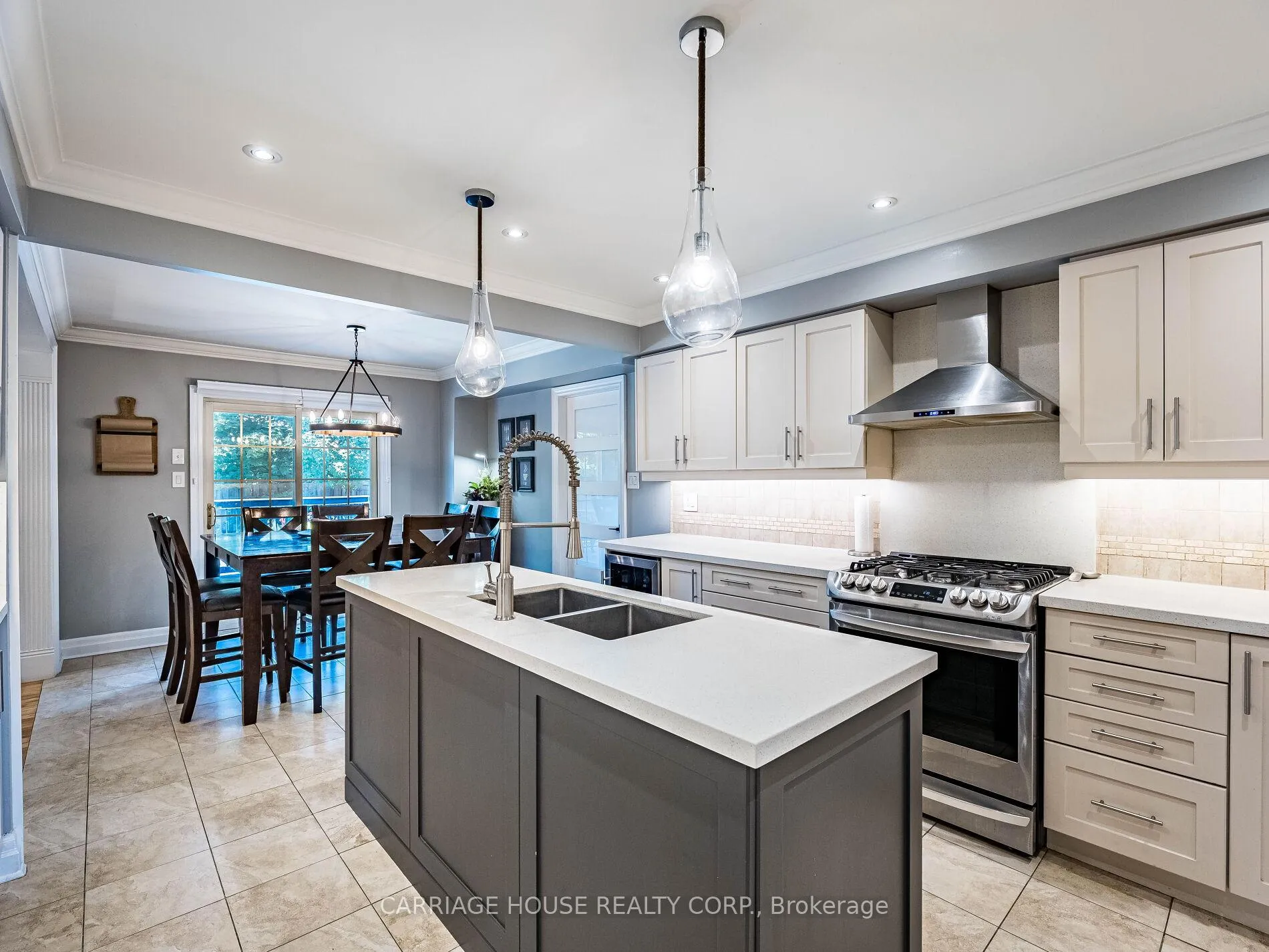Photo 9 of 16 Stowe Court, Brampton, Heart Lake West — HOMEH
