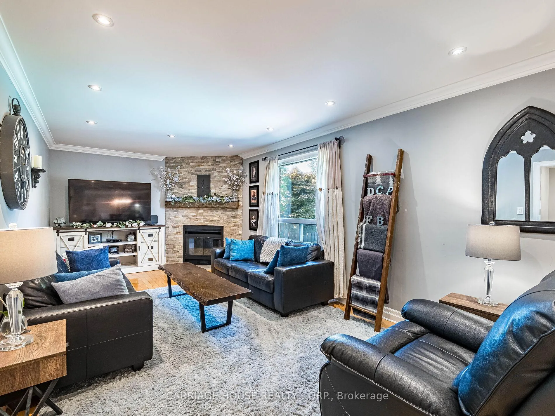 Photo 14 of 16 Stowe Court, Brampton, Heart Lake West — HOMEH