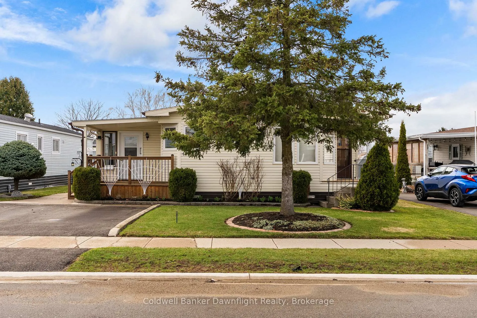Photo 2 of 43 Redford Drive, South Huron, Exeter — HOMEH