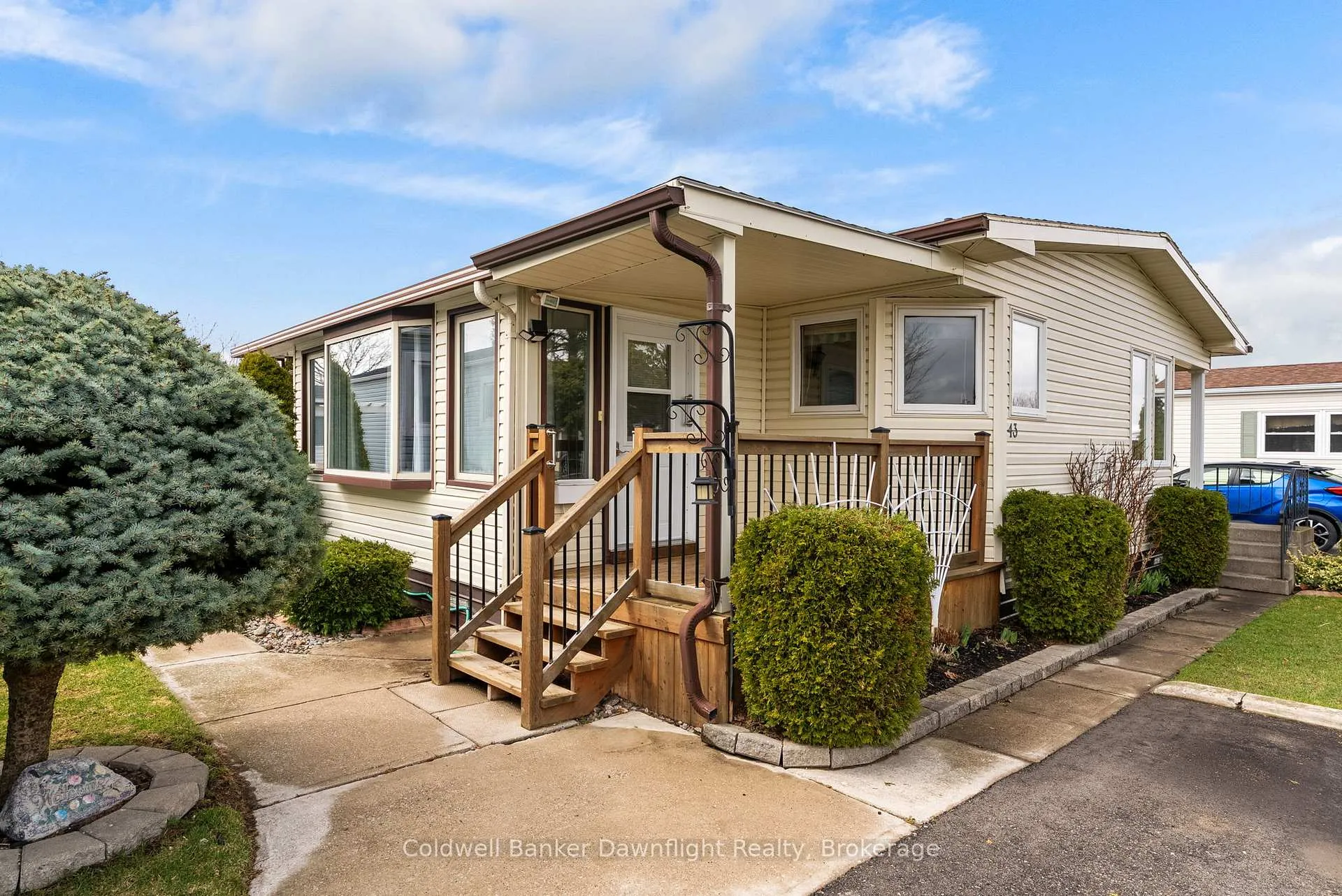 Photo 3 of 43 Redford Drive, South Huron, Exeter — HOMEH