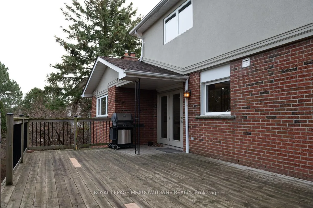 Photo 17 of 1435 Petrie Way, Mississauga, Clarkson — HOMEH