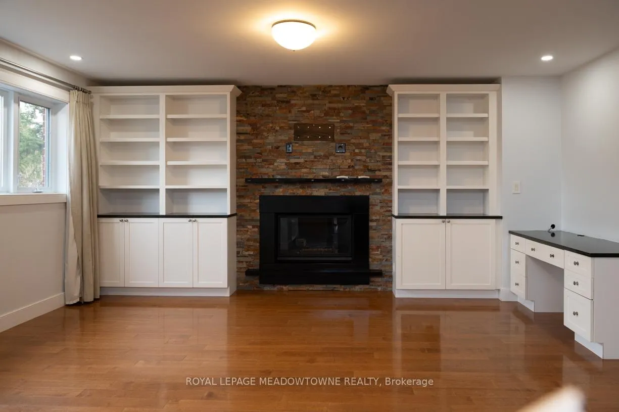 Photo 18 of 1435 Petrie Way, Mississauga, Clarkson — HOMEH