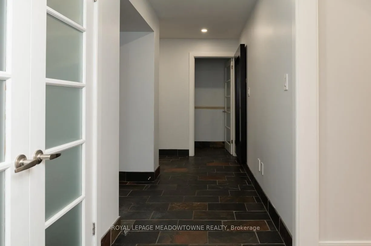 Photo 22 of 1435 Petrie Way, Mississauga, Clarkson — HOMEH
